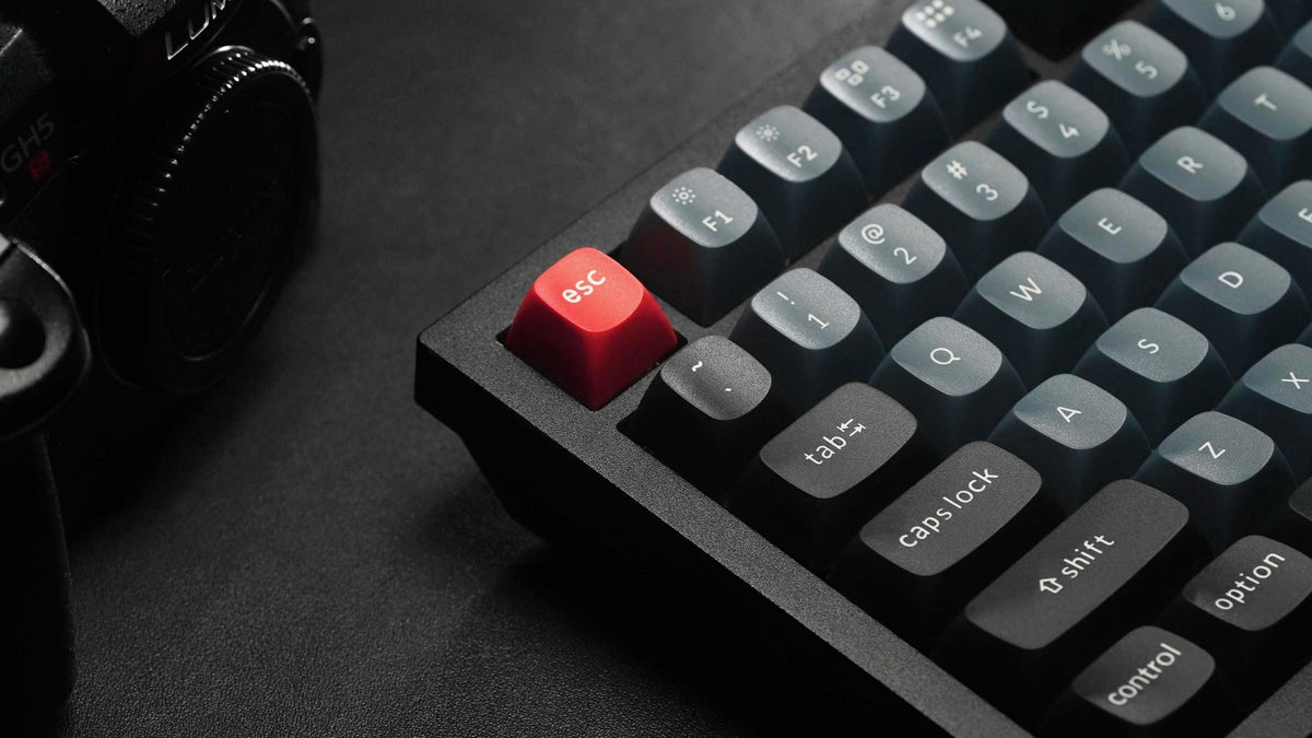 Keychron Q3 QMK Custom Mechanical Fully Assembled Carbon Black Knob Wired Keyboard (Red Switch) (Q3M1) - DataBlitz