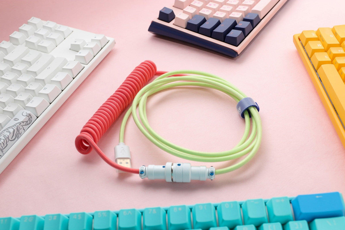 Ducky Strawberry Frog Edition Premicord Coiled Keyboard Cable (DKCC-SFCNC1) - DataBlitz