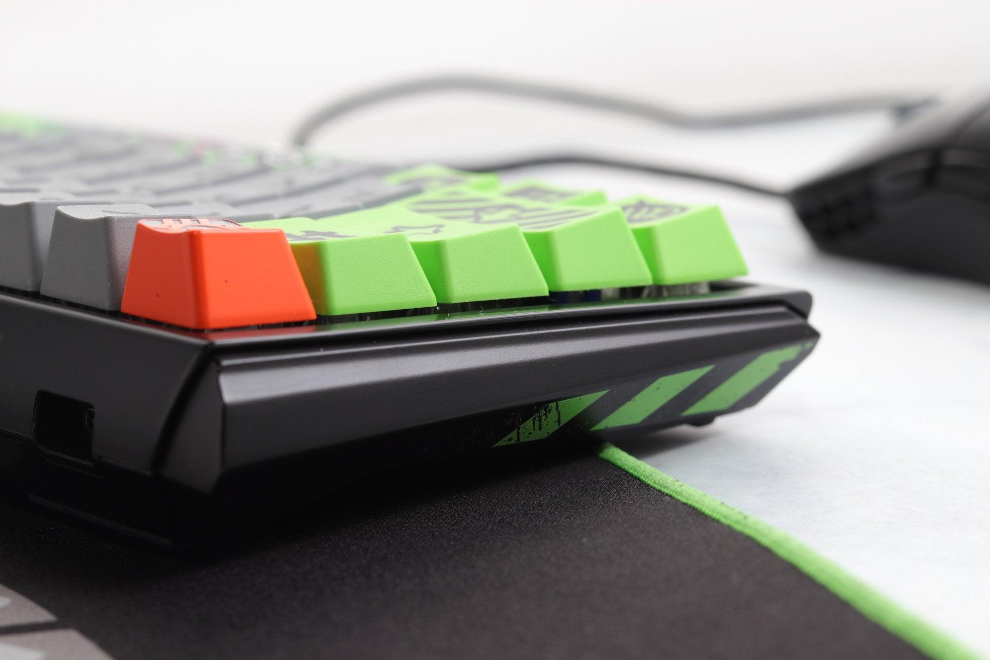 DUCKY YEAR OF THE RAT EDITION RGB LED DOUBLE SHOT PBT MECHANICAL KEYBOARD CHERRY MX BLUE (DKYOTR2020-CUSPHZAT1) - DataBlitz