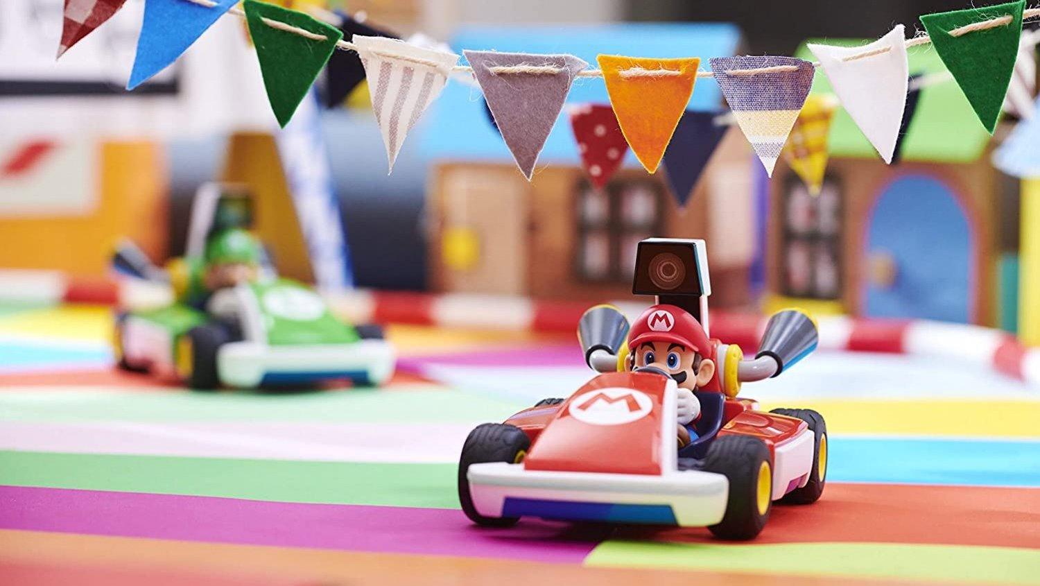 Nintendo Switch Mario Kart Live Home Circuit (Mario)