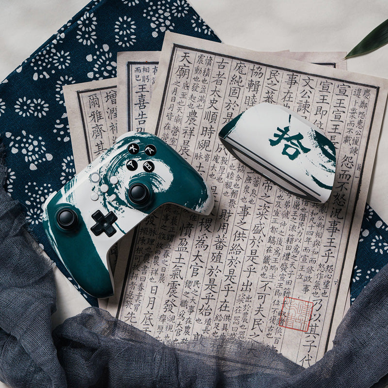 8bitdo Ultimate Bluetooth Controller 10th Anniversary Limited Edition w/ Protective Case