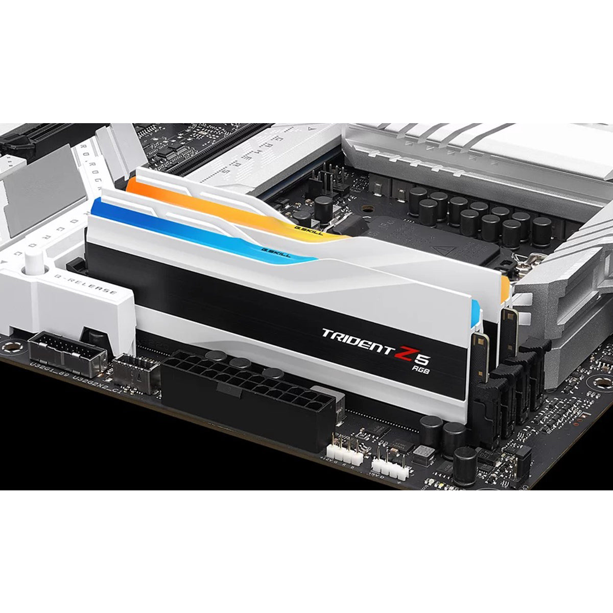 G.Skill Trident Z5 RGB 32GB (2x16GB) DDR5 6000 Mhz CL32-38-38-96 1.35V Intel XMP Desktop Memory