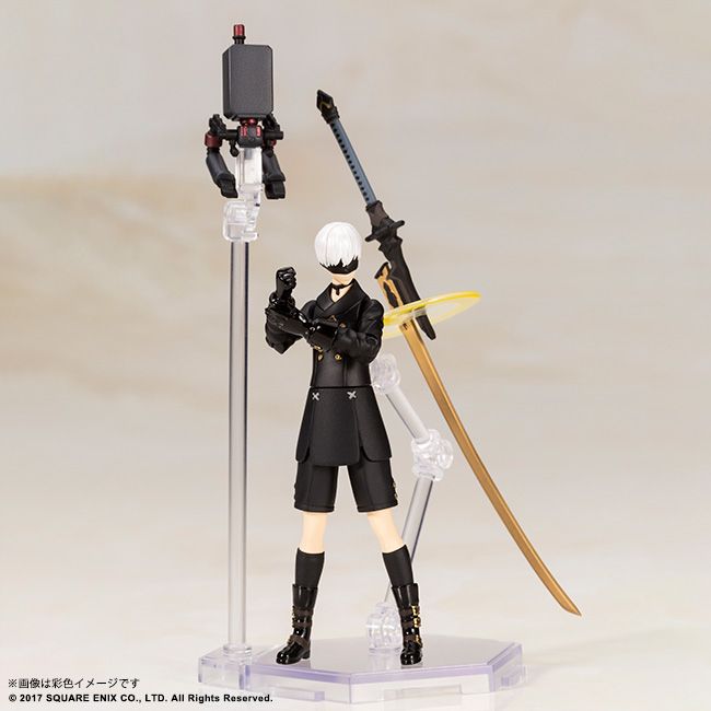 Nier Automata Plastic Model Kit - 2B (Yorha No.2 Type B) & 9S (Yorha No.9 Type S)
