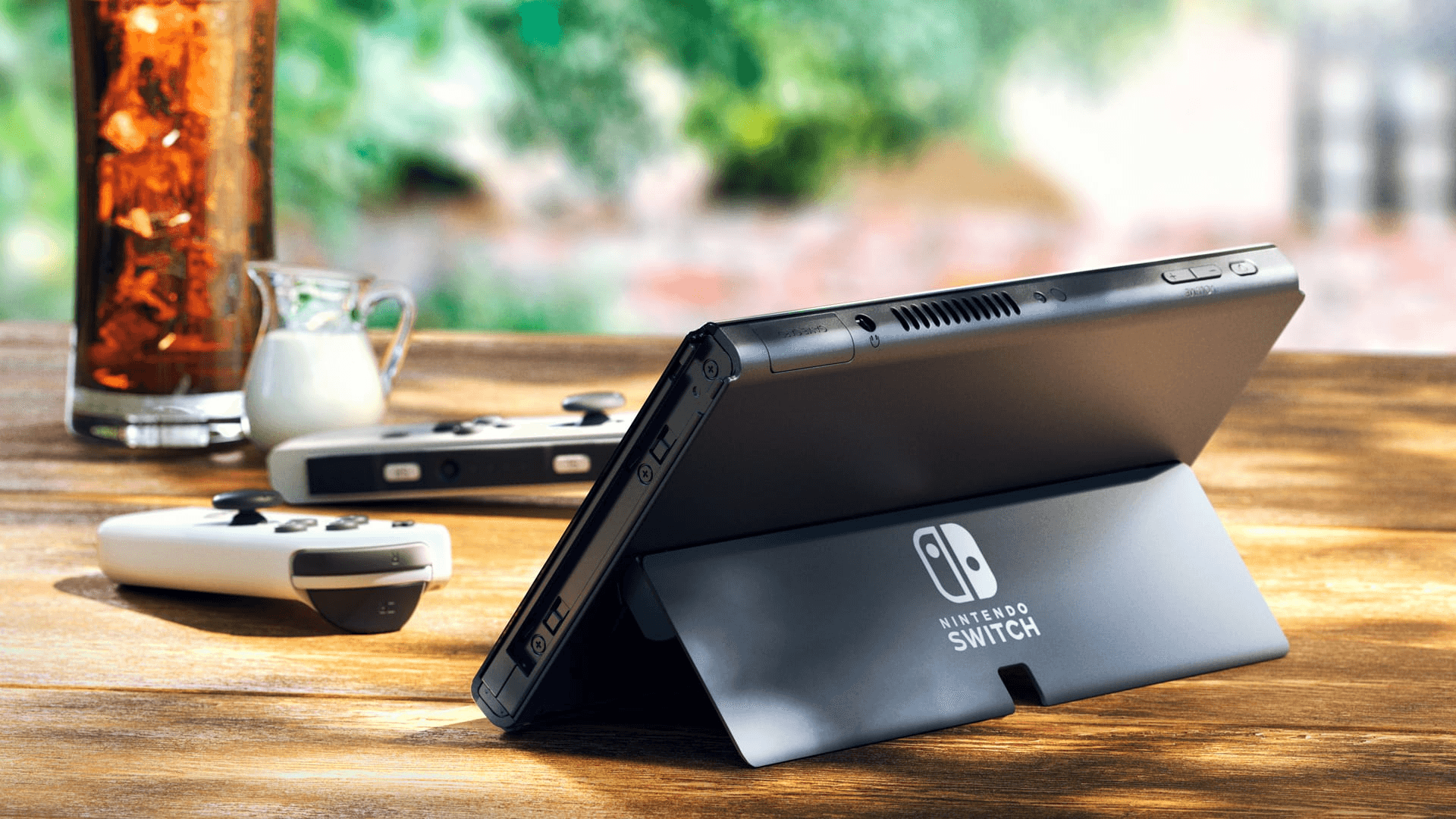 NINTENDO SWITCH OLED CONSOLE WITH WHITE JOYCON (OLED MODEL) - DataBlitz