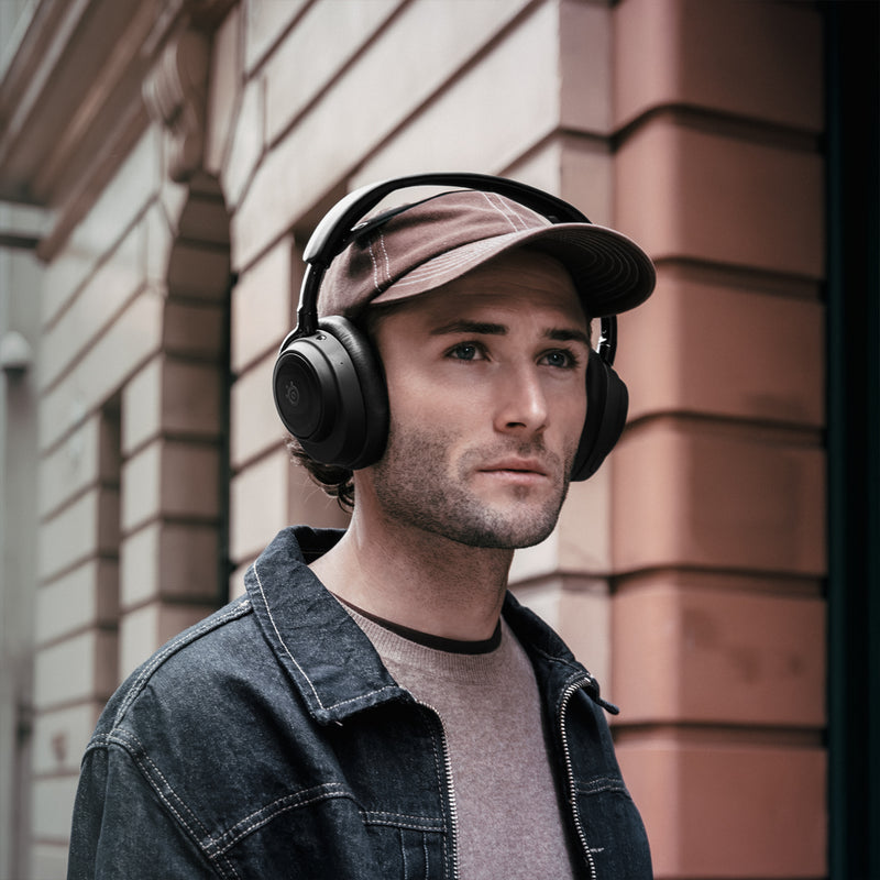 SteelSeries Arctis Nova Elite Hi-Res Wireless Gaming Headset for PC / Playstation / Nintendo Switch / Mobile / Xbox (Obsidian, Sage & Gold)