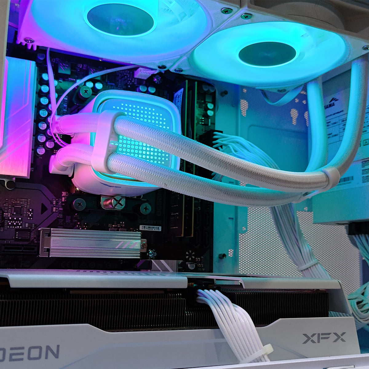 Aurora DB330M White Desktop Gaming PC 