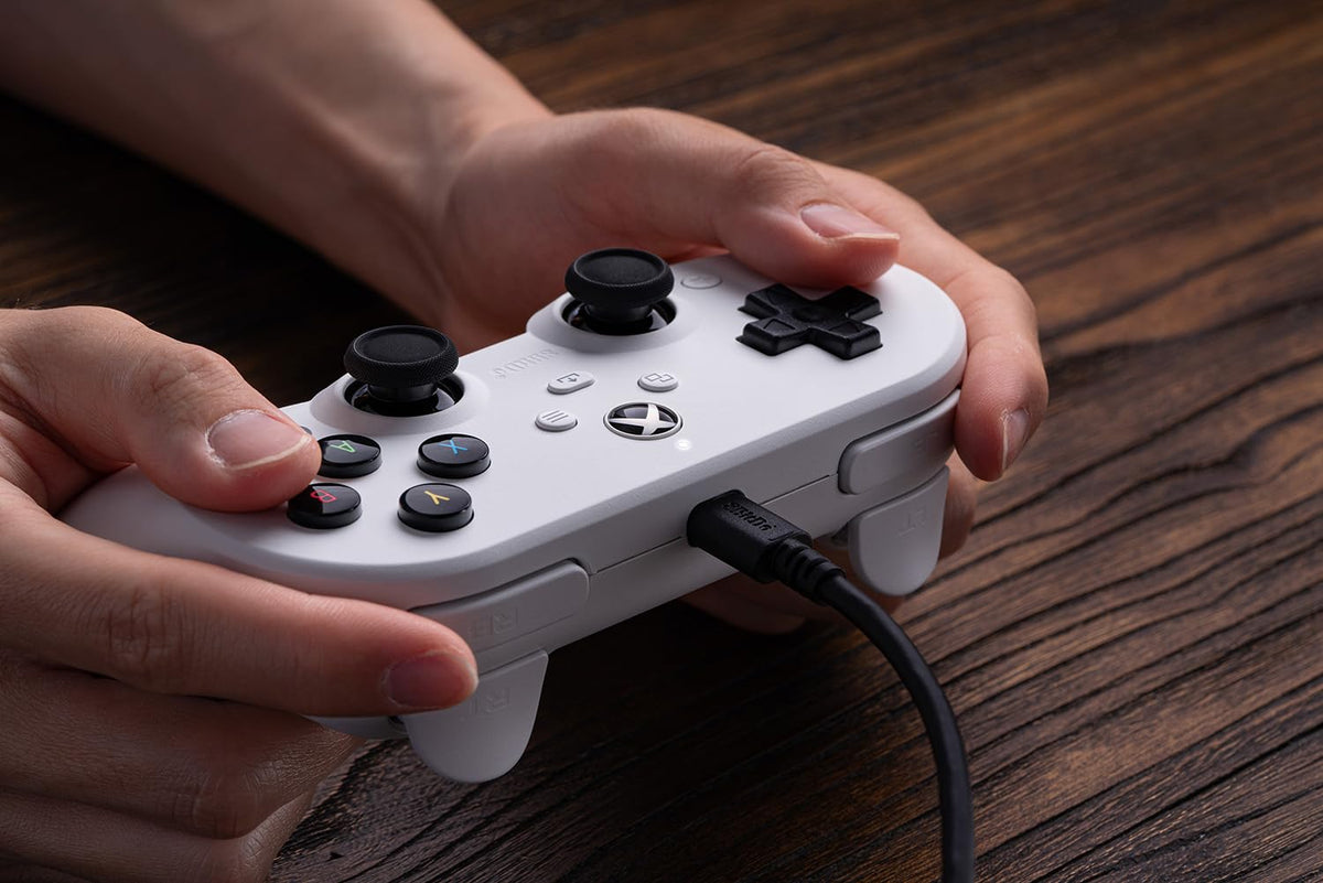 8Bitdo Pro 2 Wired Controller Hall Ed. for Xbox
