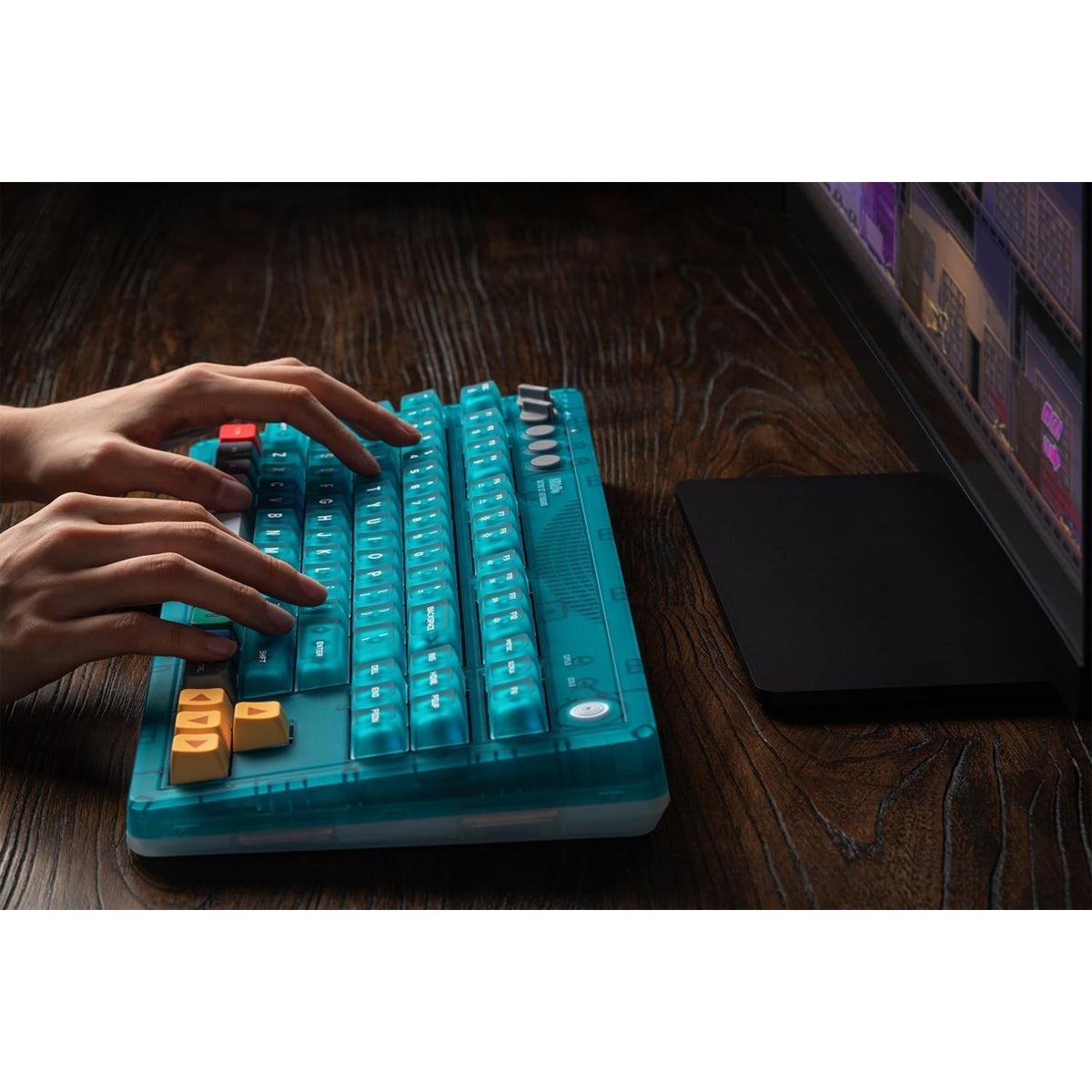 8Bitdo Retro 87 Mechanical Keyboard (Clear Blue) (85HD) | Datablitz