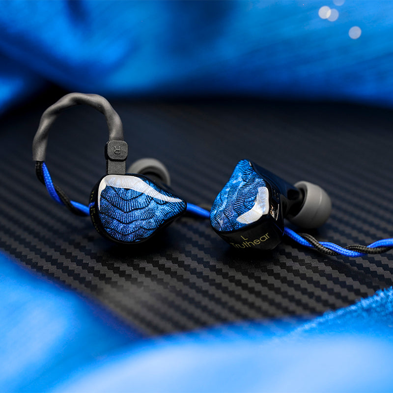 Truthear Nova 1DD + 4BA Hybrid In-Ear Monitor with Detachable Cable