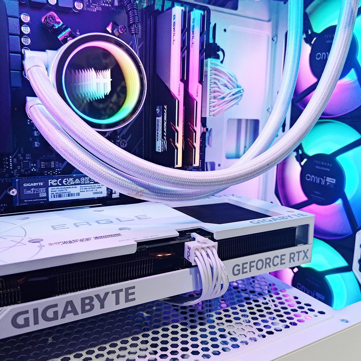 Sigma Omni Link White Desktop Gaming PC | DataBlitz