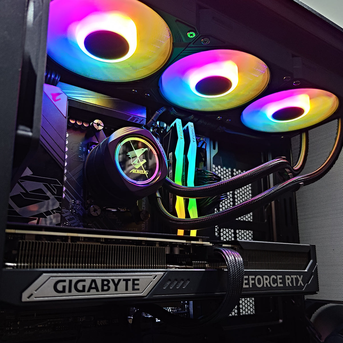 Ultra C102 Black Desktop Gaming PC
