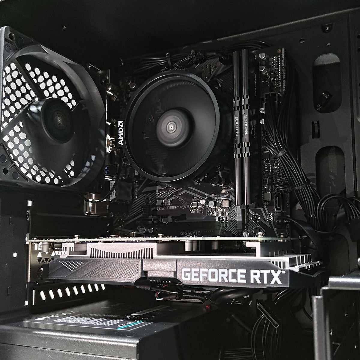 Alpha MATREXX 30 Black Desktop Gaming PC | DataBlitz