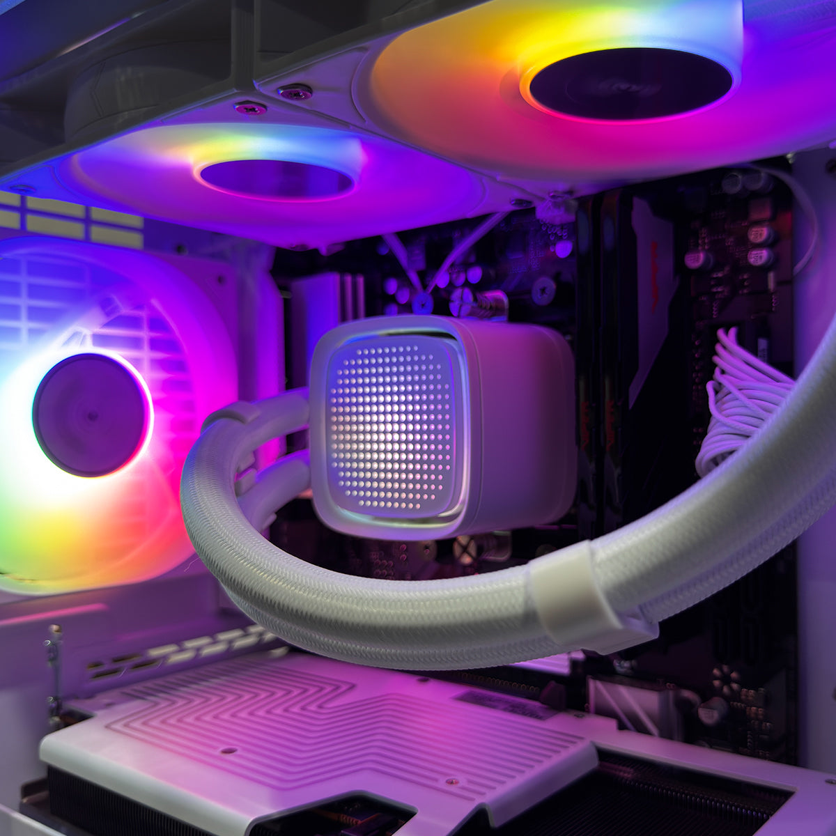 Aurora LL A3 White Desktop Gaming PC