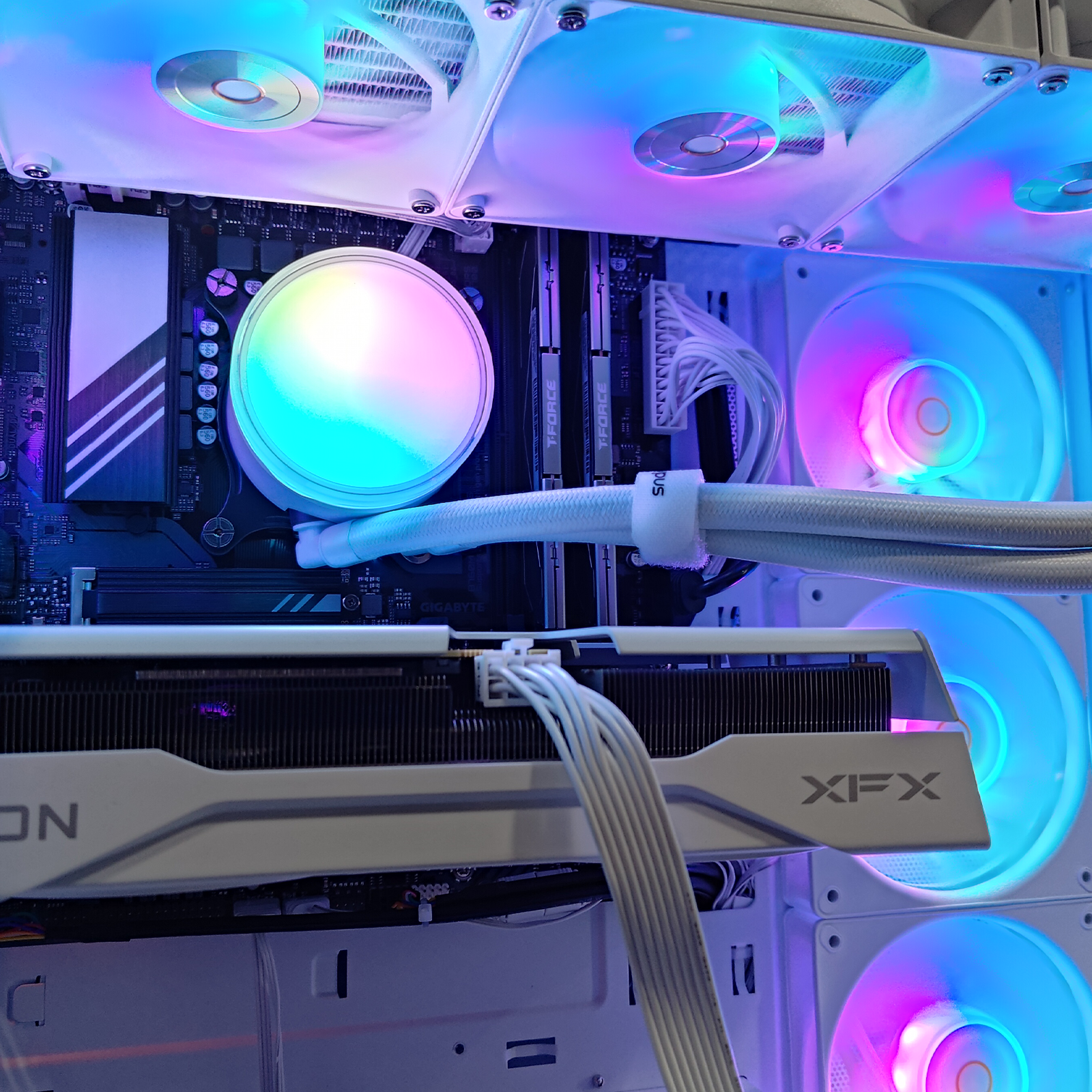 Sigma Gamma C72 White Desktop Gaming PC | DataBlitz