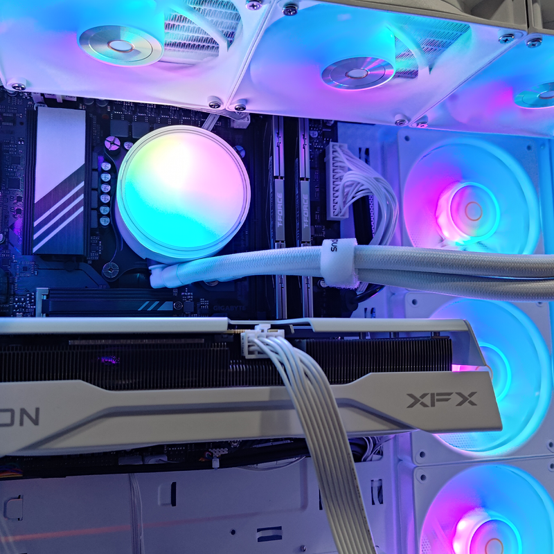 Sigma Gamma C72 White Desktop Gaming PC | DataBlitz