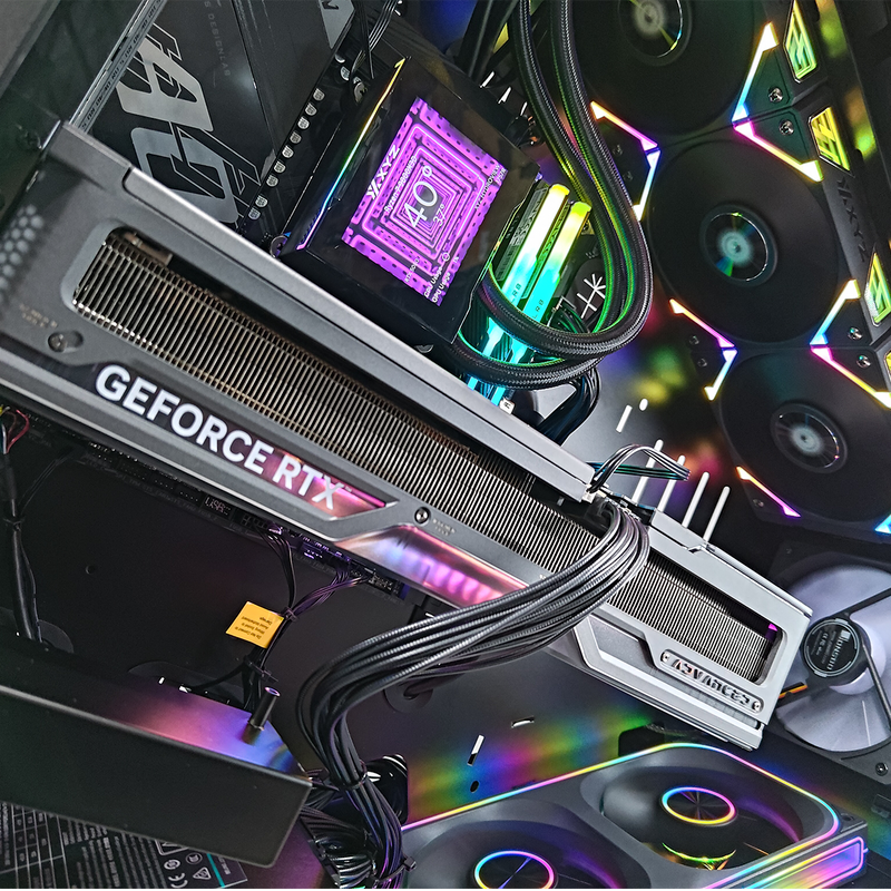 Ultra TR03-A Black Desktop Gaming PC