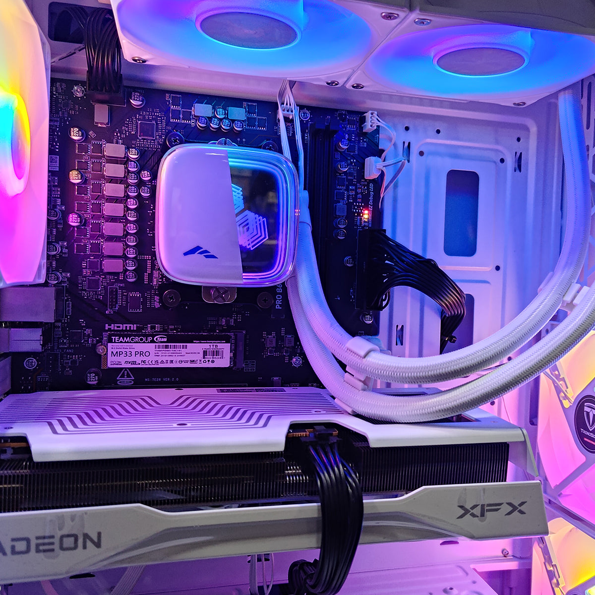 Aurora Vesta White Desktop Gaming PC