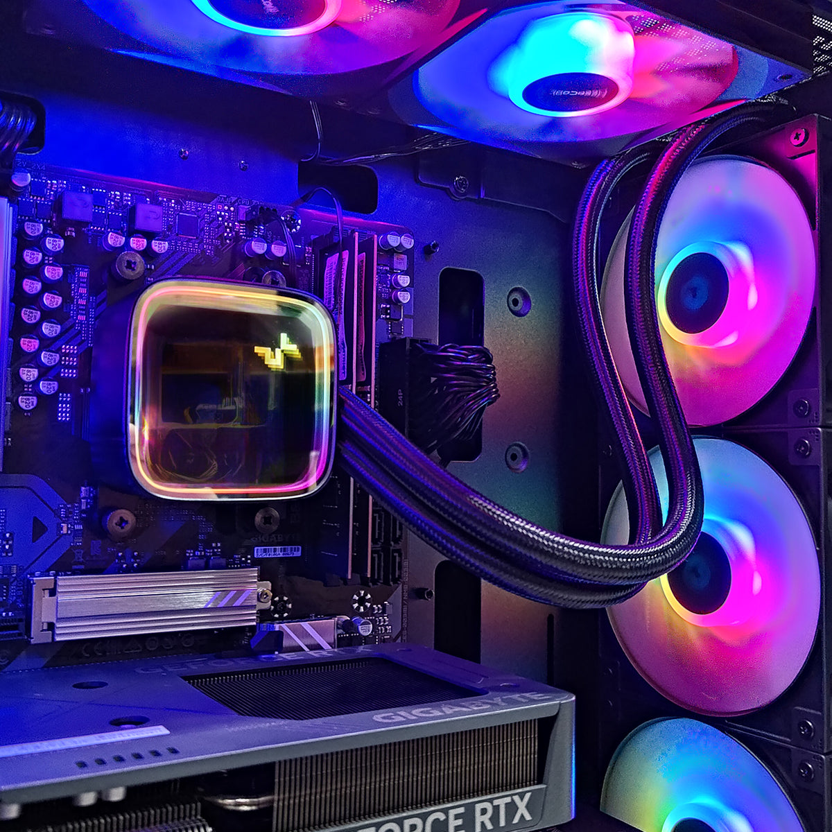 Aurora CC360 Black Desktop Gaming PC | AMD Ryzen 7 8700F | 16GB (2x8GB) RAM | 1TB SSD | RTX 5060 Ti | Windows 11 Pro