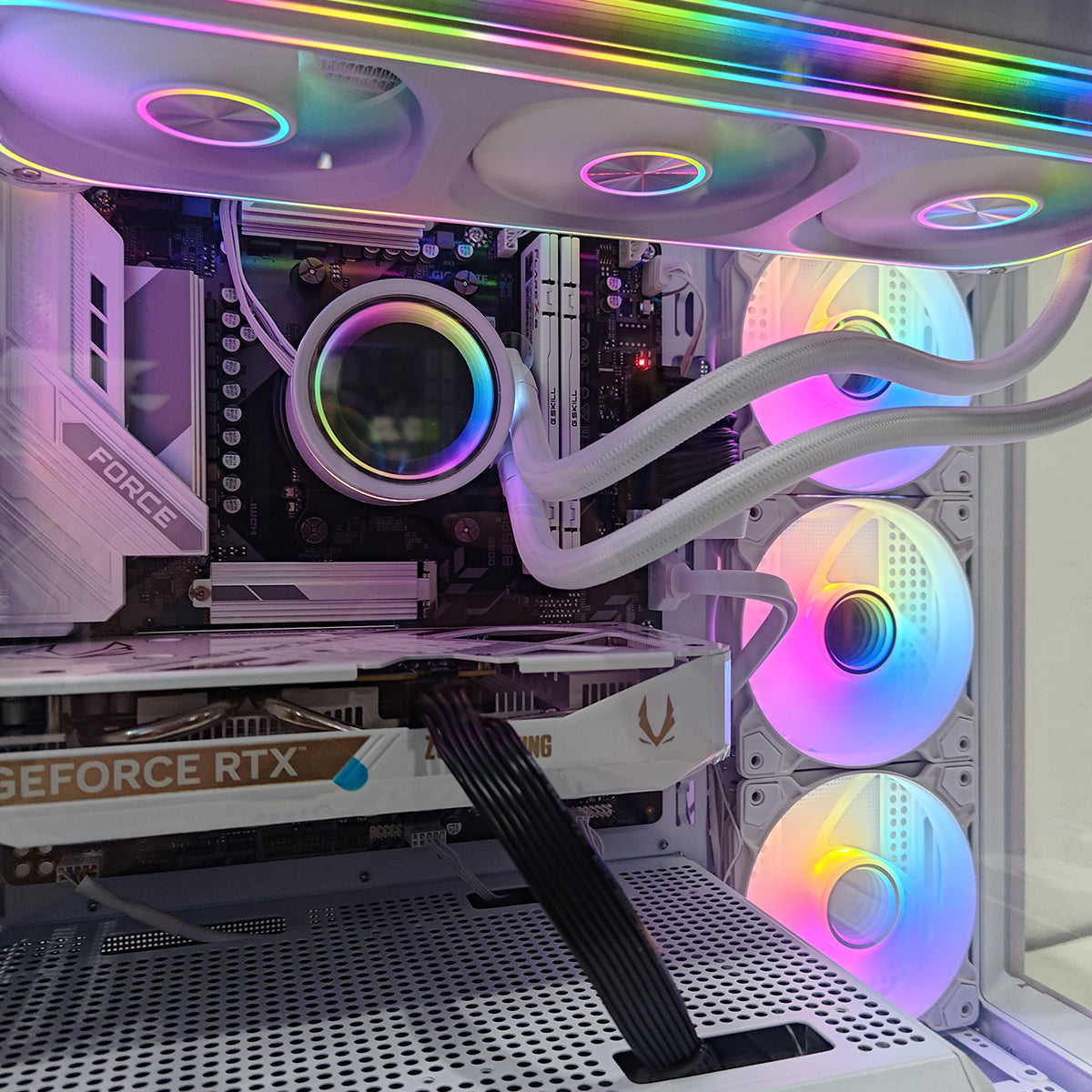 Sophos D300 White Desktop Gaming PC