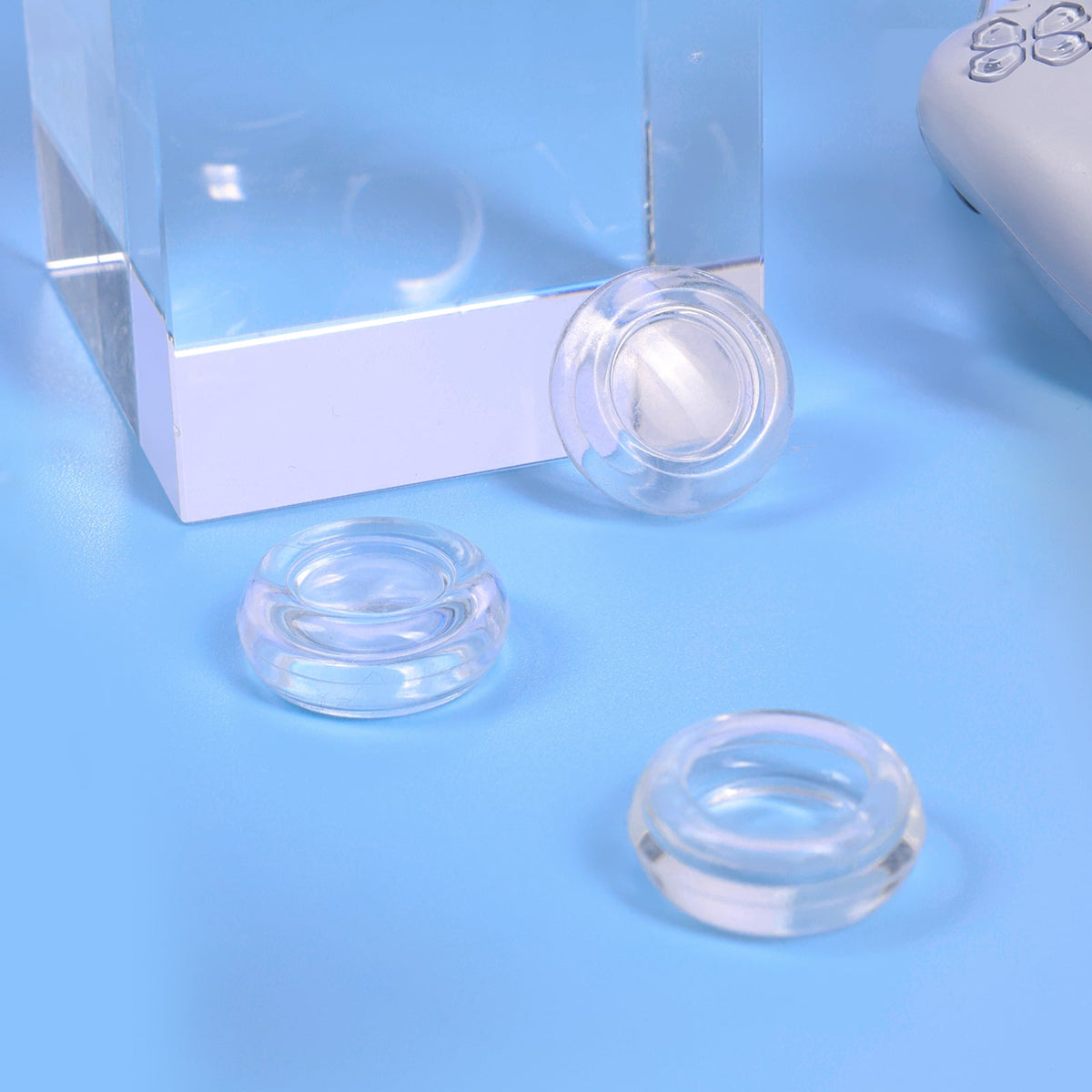 IINE Transparent Thumb Grip Caps for PS5/ Xbox/ Switch Pro Controller (L994)
