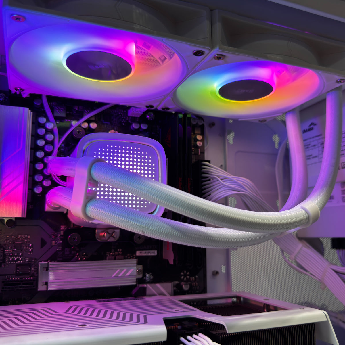 Aurora LL A3 White Desktop Gaming PC