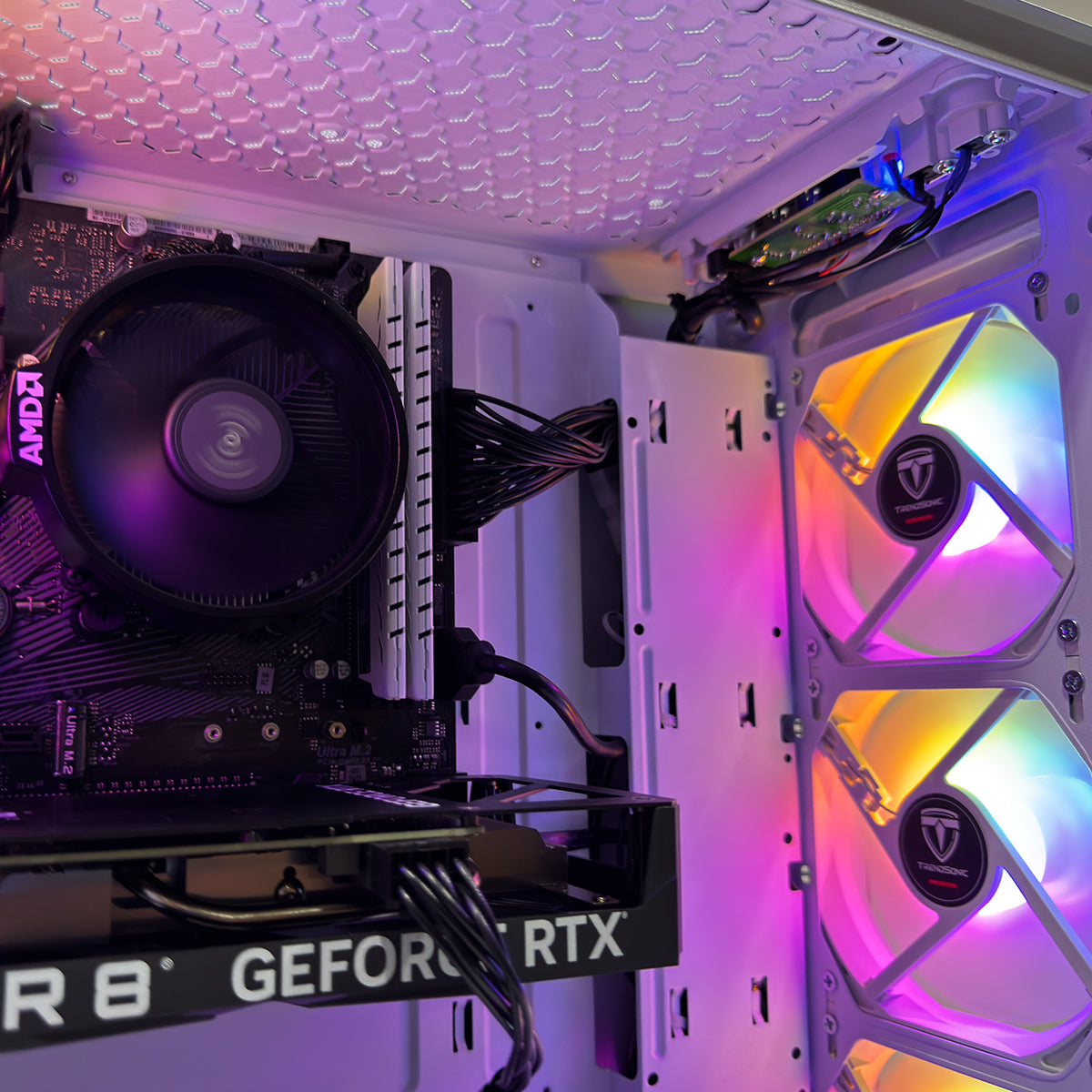 Alpha Hermes White Desktop Gaming