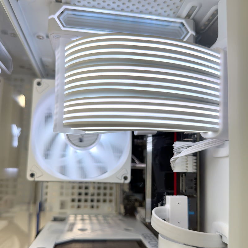 Elite Sigma TK-0 White Desktop Gaming PC | DataBlitz