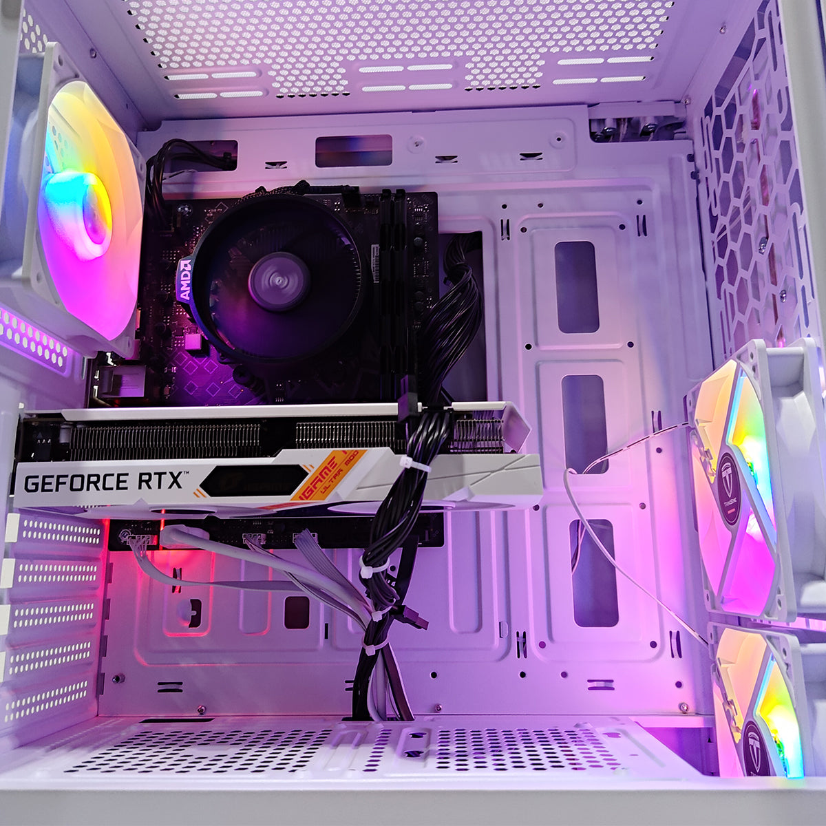 Alpha Vesta White Desktop Gaming PC