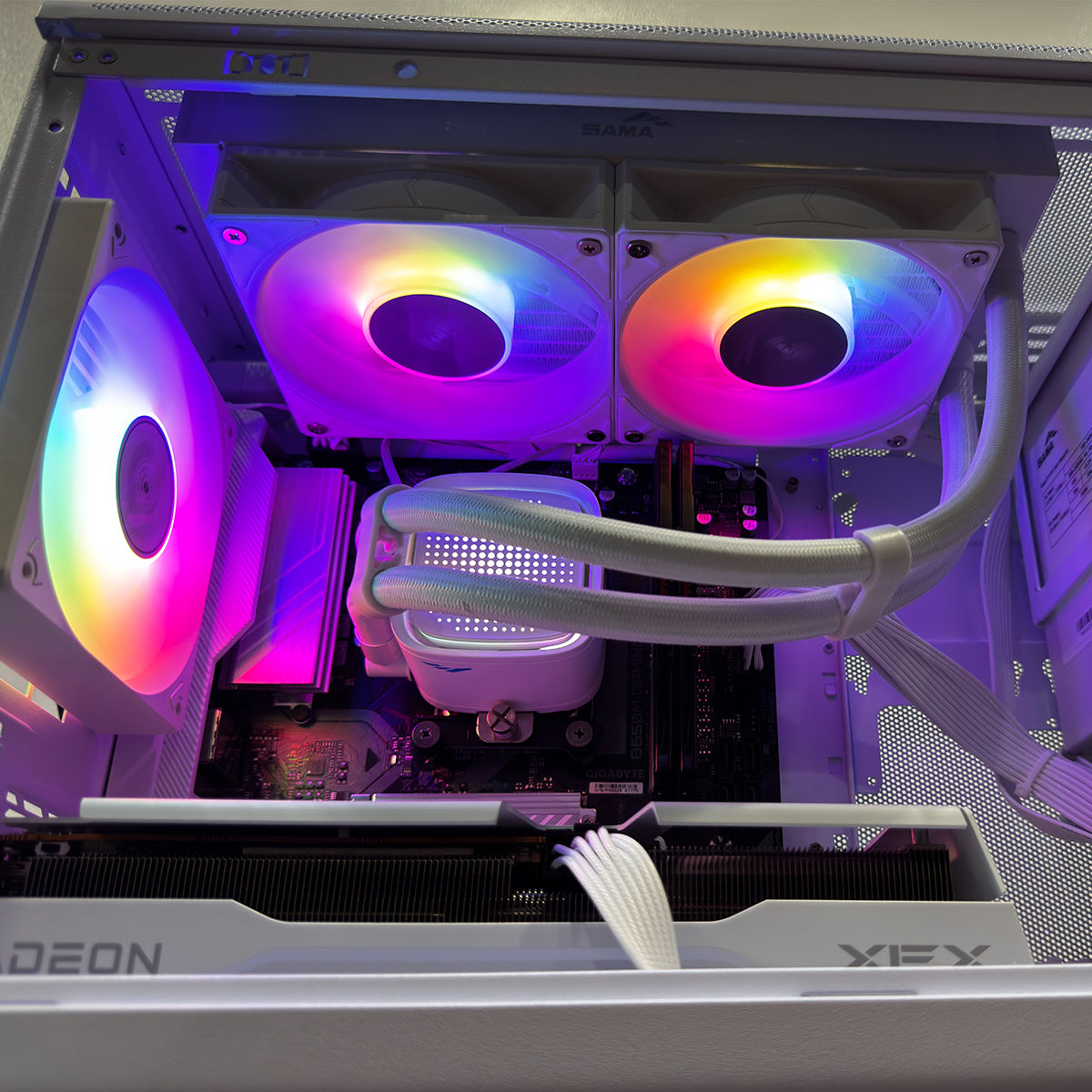Aurora LL A3 White Desktop Gaming PC