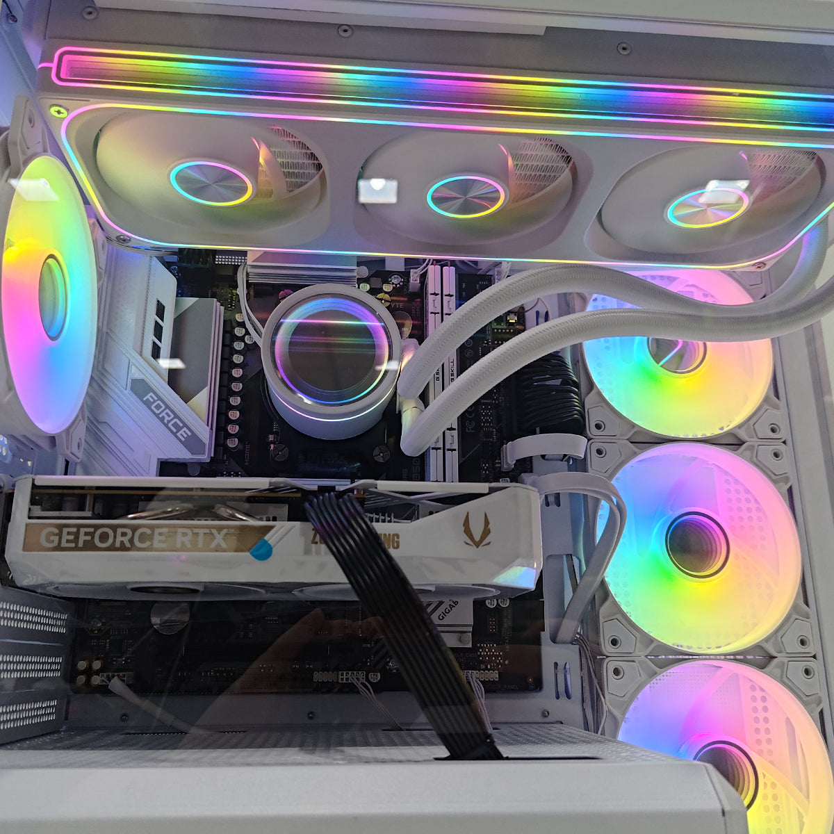 Sophos D300 White Desktop Gaming PC