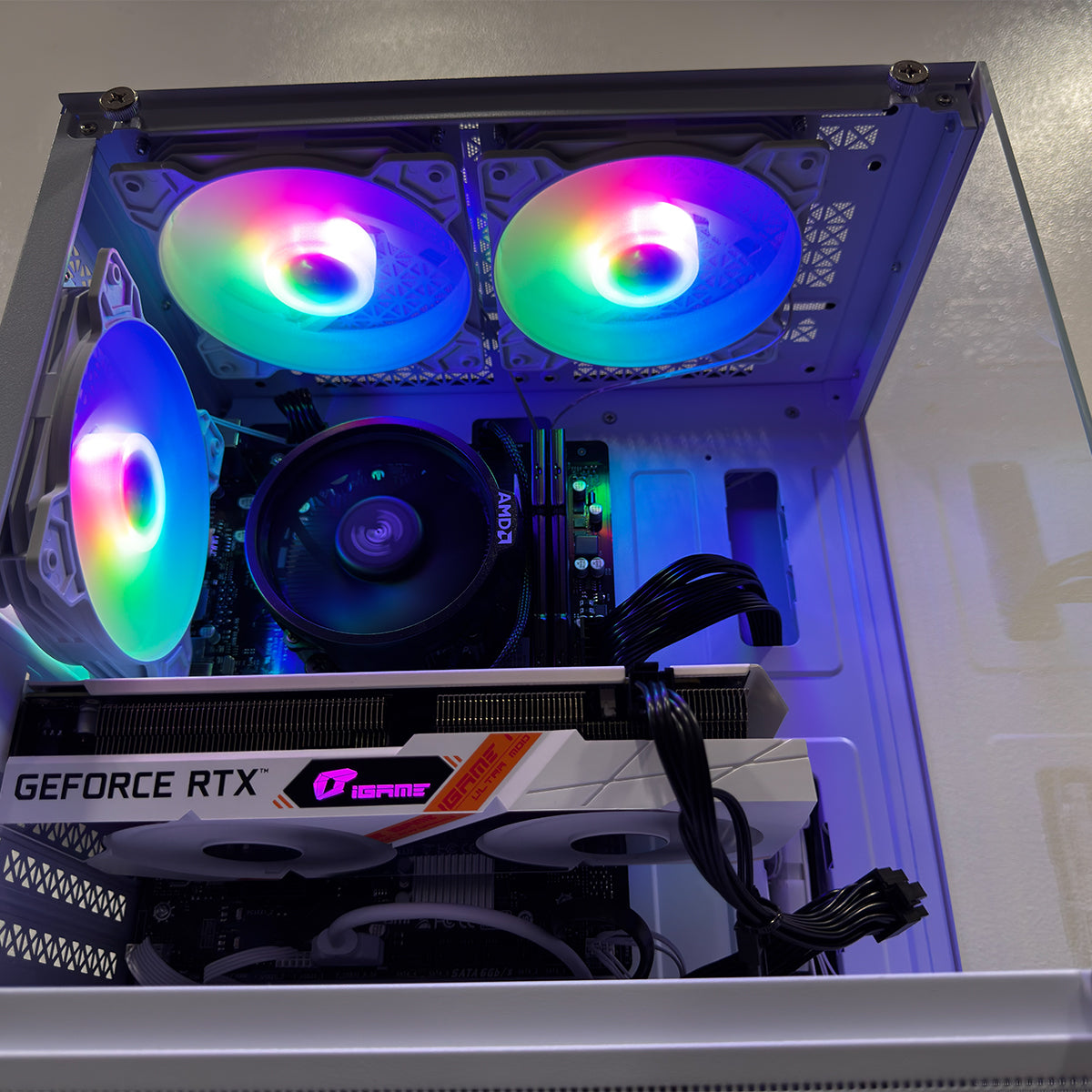 Alpha Reyna White Desktop Gaming PC