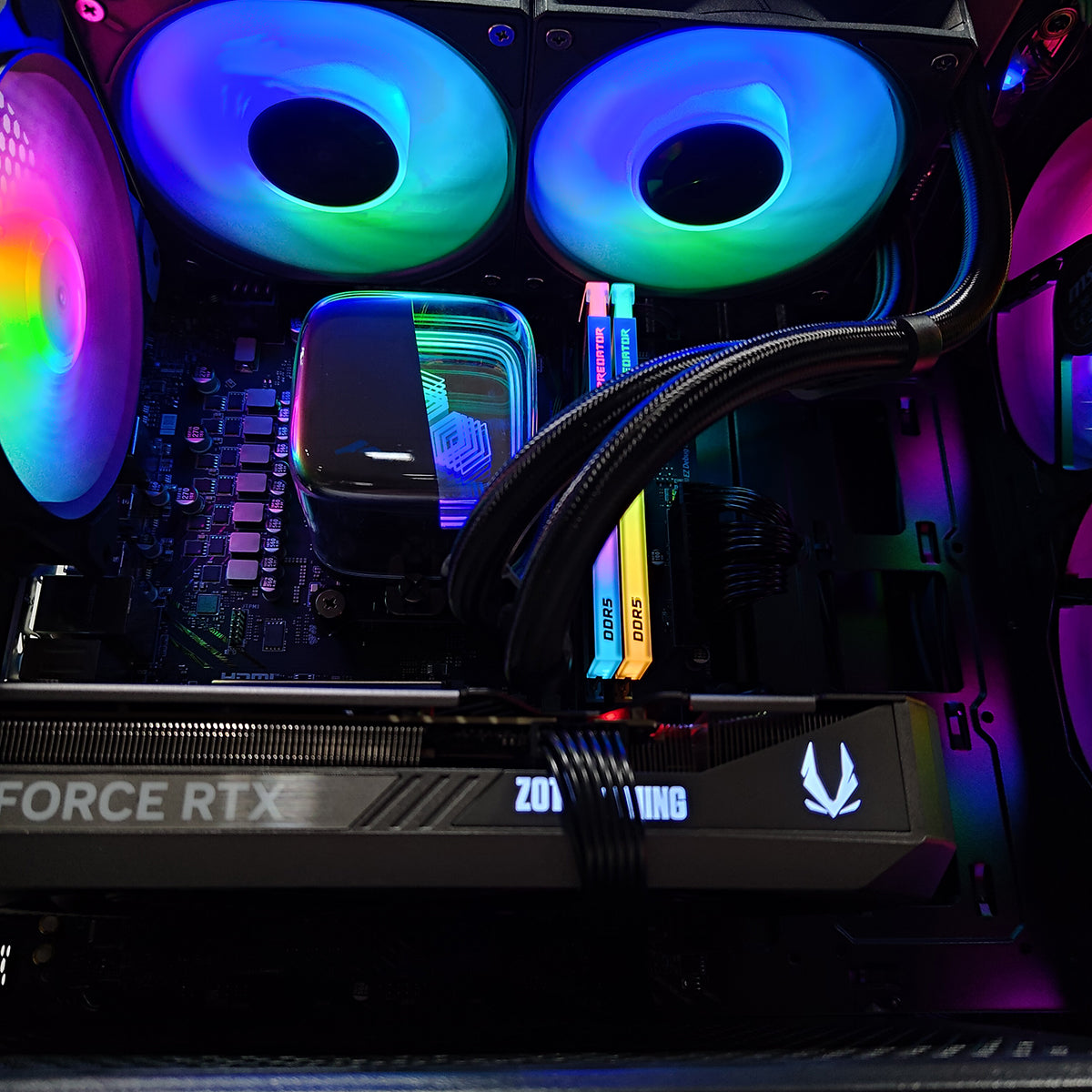 Sophos PRO FORGE Black Desktop Gaming PC | DataBlitz