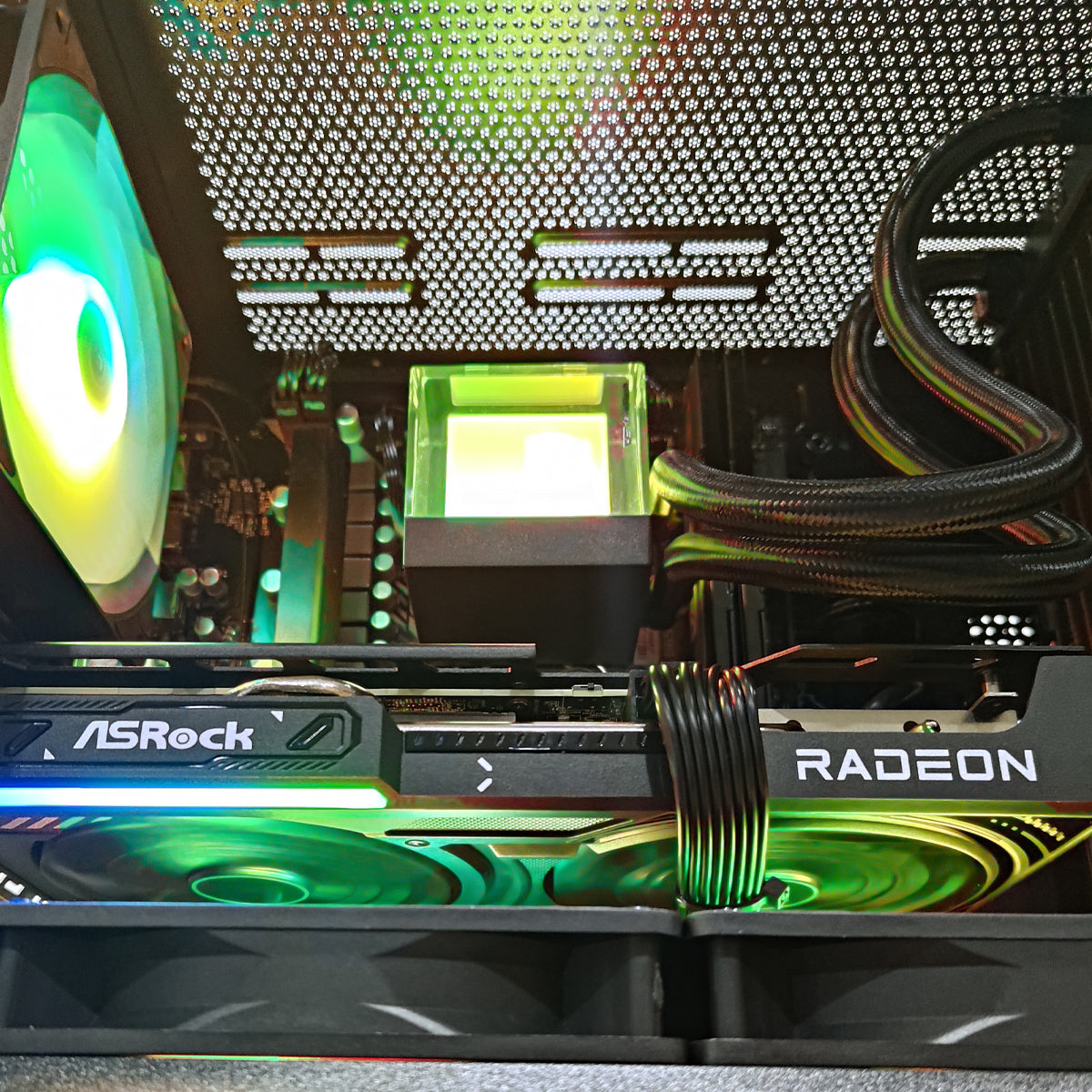 Aurora CC350 Black Desktop Gaming PC | AMD Ryzen 7 8700F | 16GB (2x8GB) RAM | 1TB SSD | RX 9060 XT | Windows 11 Pro