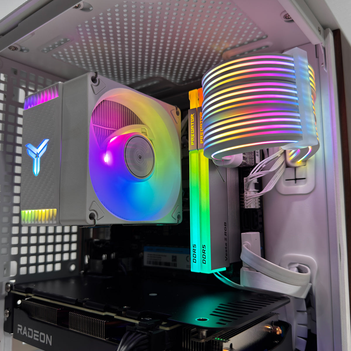 Sophos TK-0 White Desktop Gaming PC