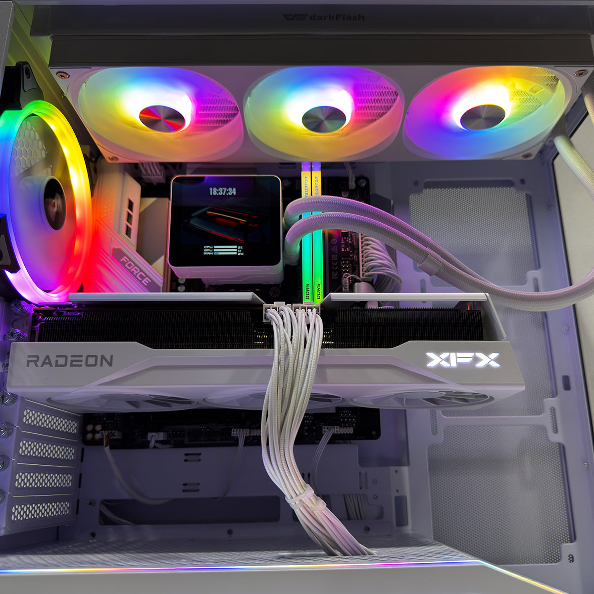 Optima V100 Vector White Desktop Gaming PC
