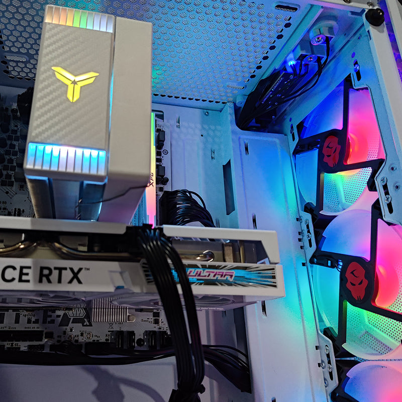 Alpha Aurora White Desktop Gaming PC | DataBlitz
