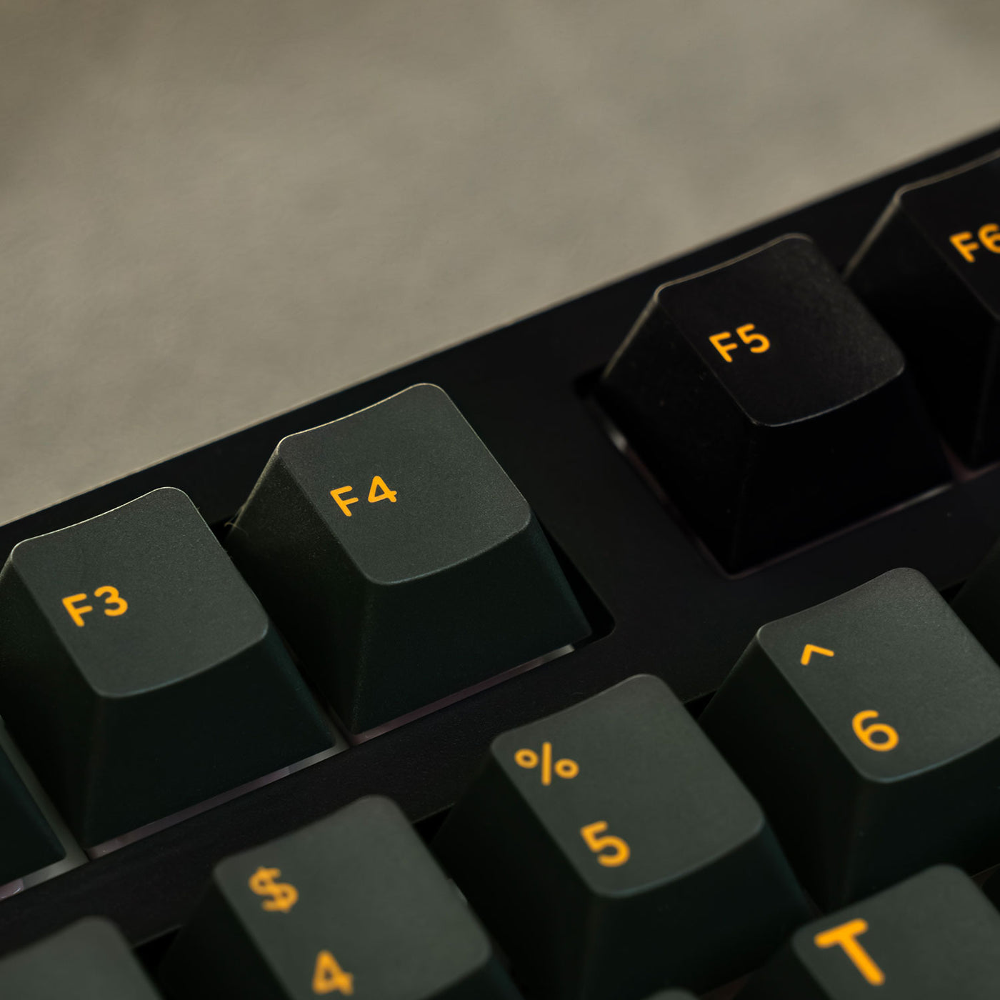 Akko Black & Gold 3108RF V3 Dual-Mode Mechanical Keyboard (Akko Frost Pink Switch)