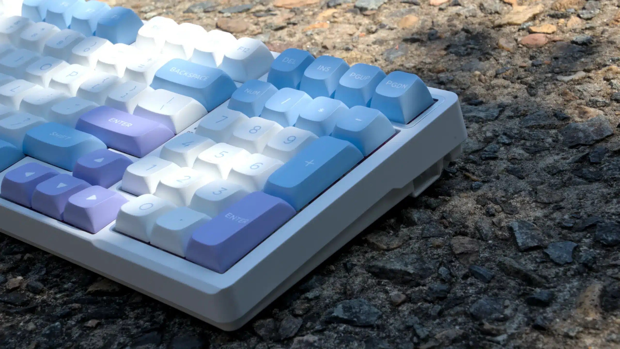 VGN V98 Pro V2 Wireless Gaming Mechanical Keyboard (Steam Wave Pro Switch)