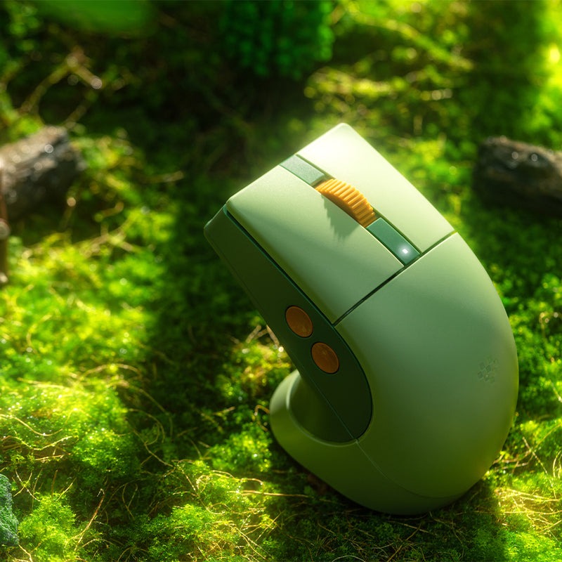 8Bitdo Retro R8 Tri-Mode Mouse with Charging Dock Forest Edition (85CB)