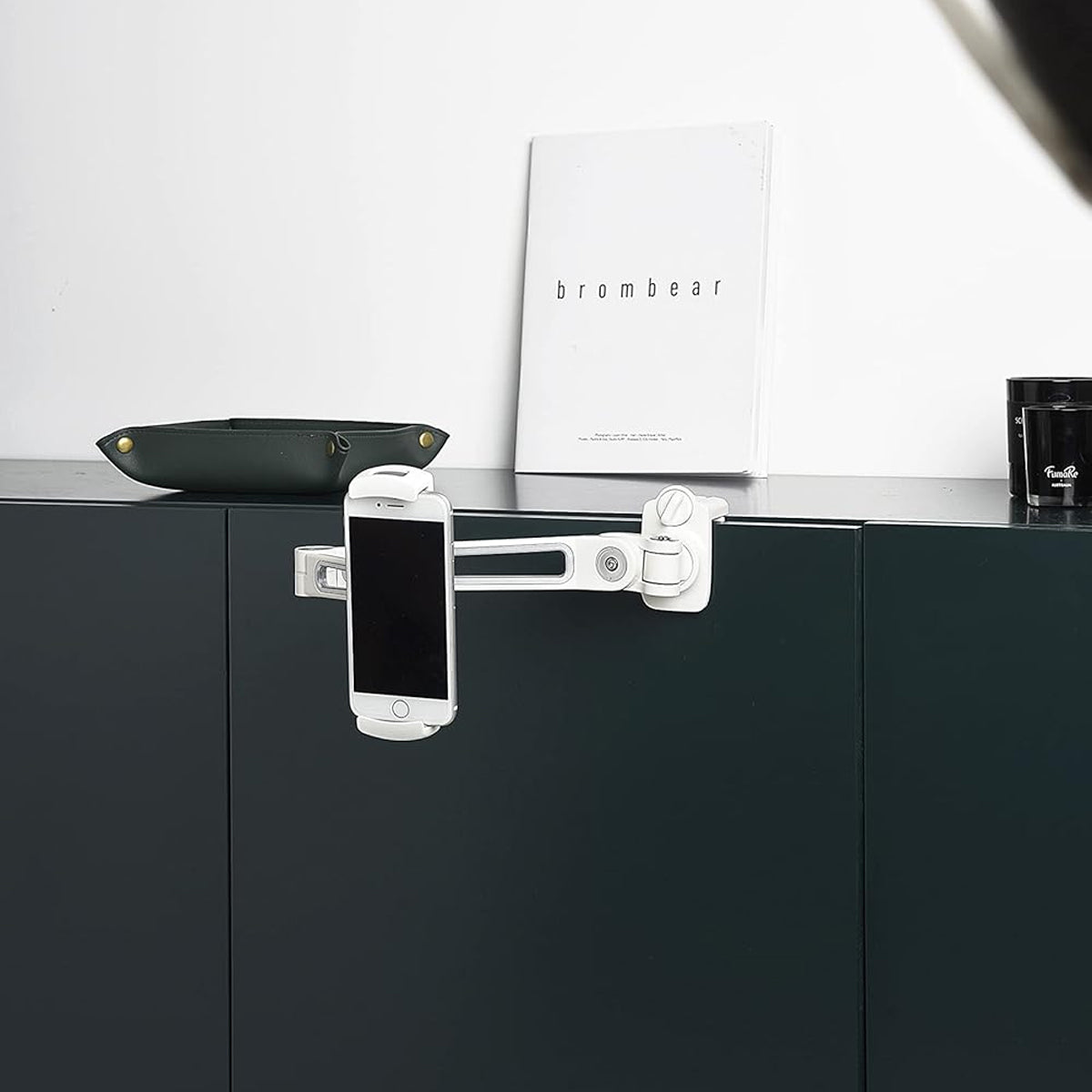 Ledetech LD-204B-T9 Vise-Type Tablet and Smartphone Stand