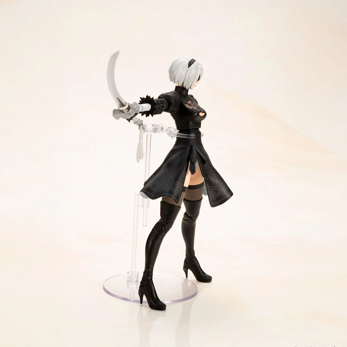 NieR:Automata Plastic Model Kit - 2B (YoRHa No.2 Type B)