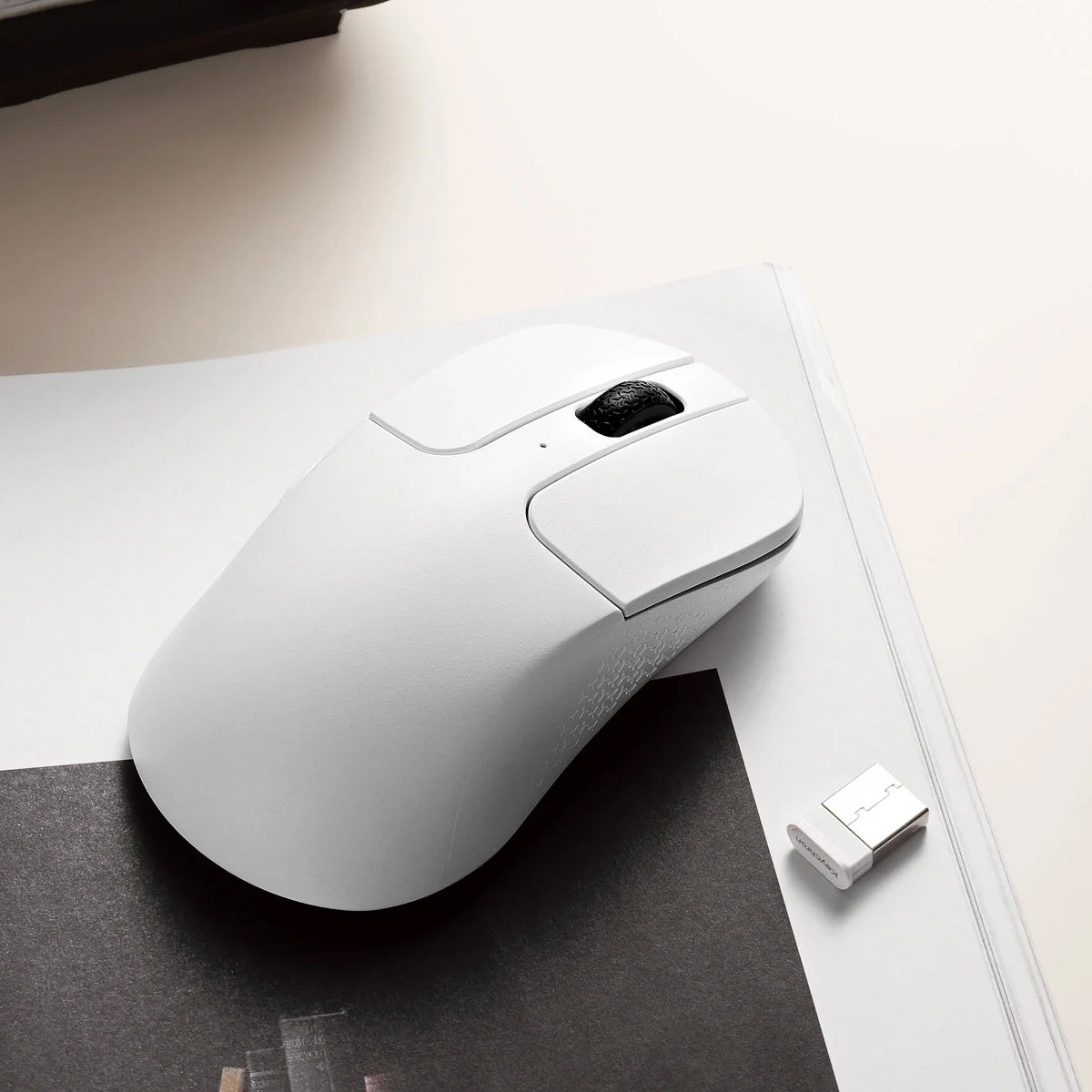 Keychron M3 Mini 1000Hz Wireless Mouse (Black, White) (M3M-A1, M3M-A3)
