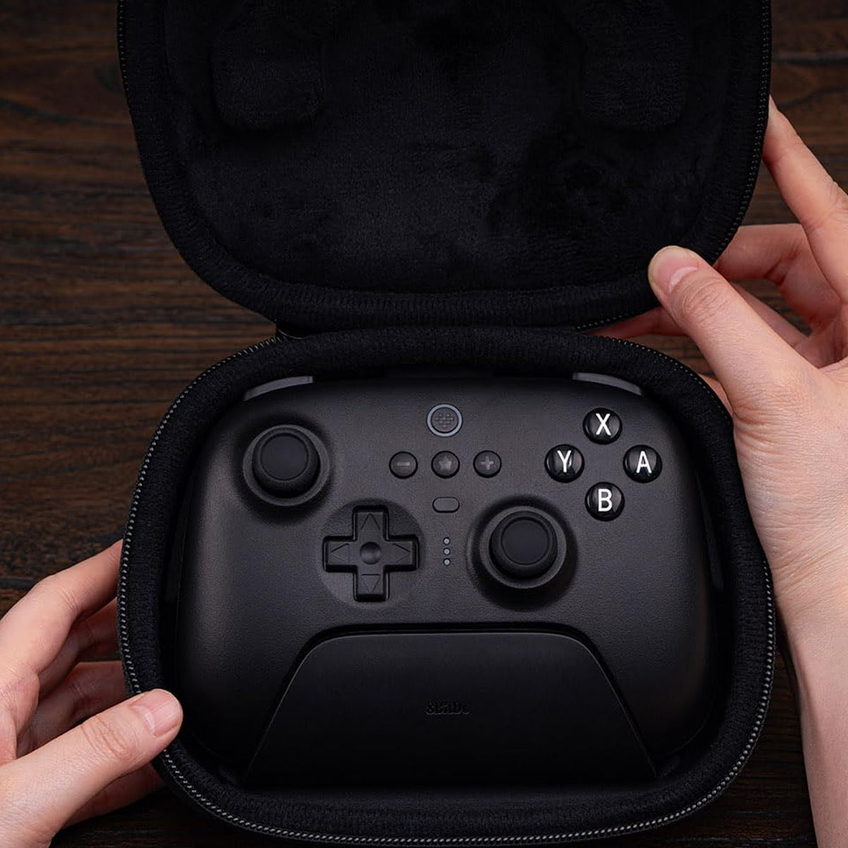 8Bitdo Classic Controller Travel Case for 8Bitdo Ultimate Controller (88BF)