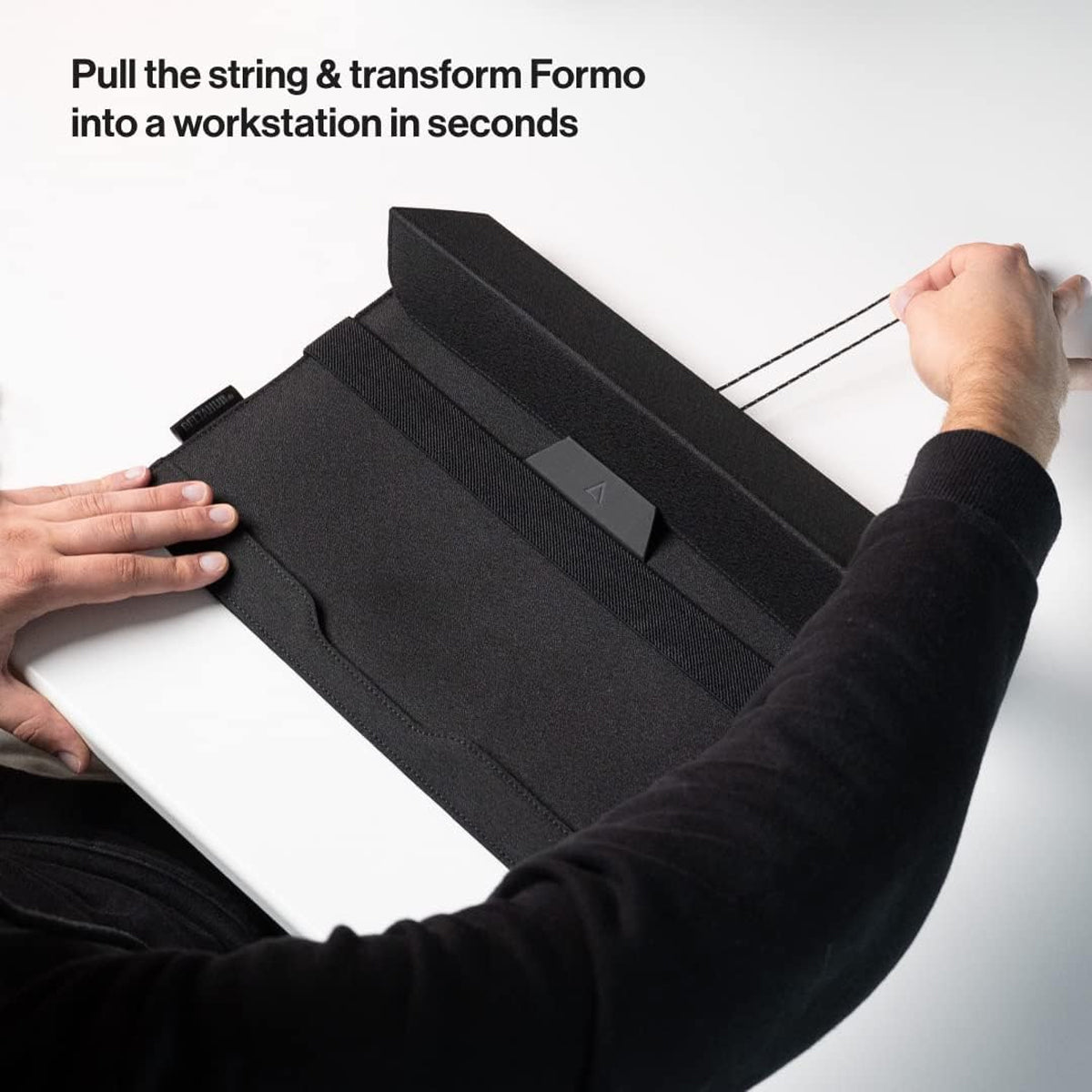 DeltaHub Formo Laptop Sleeve - Black (14 inches, 16 inches)