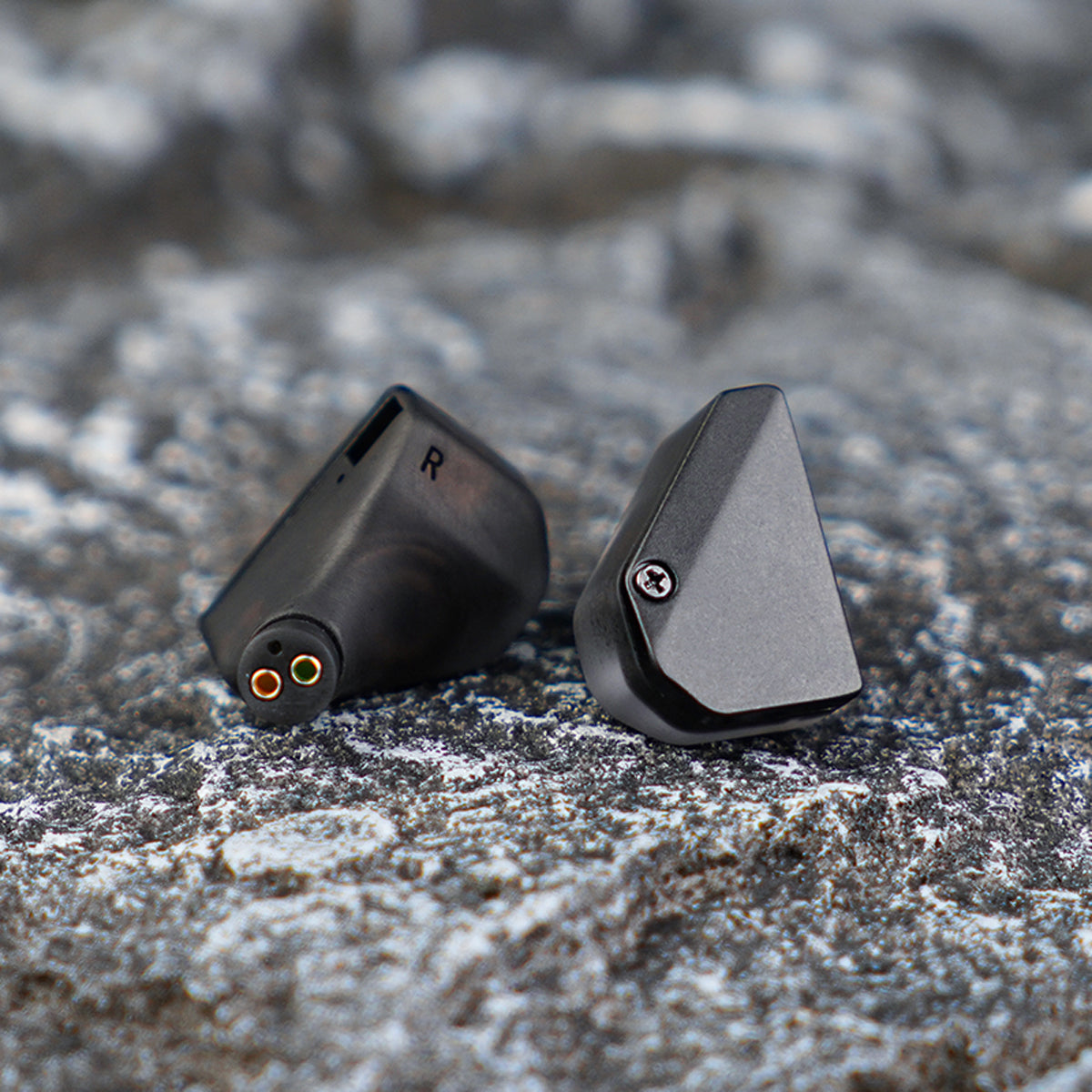 Truthear Hexa 1DD + 3BA Hybrid Drivers In-Ear Monitor with Detachable Cable