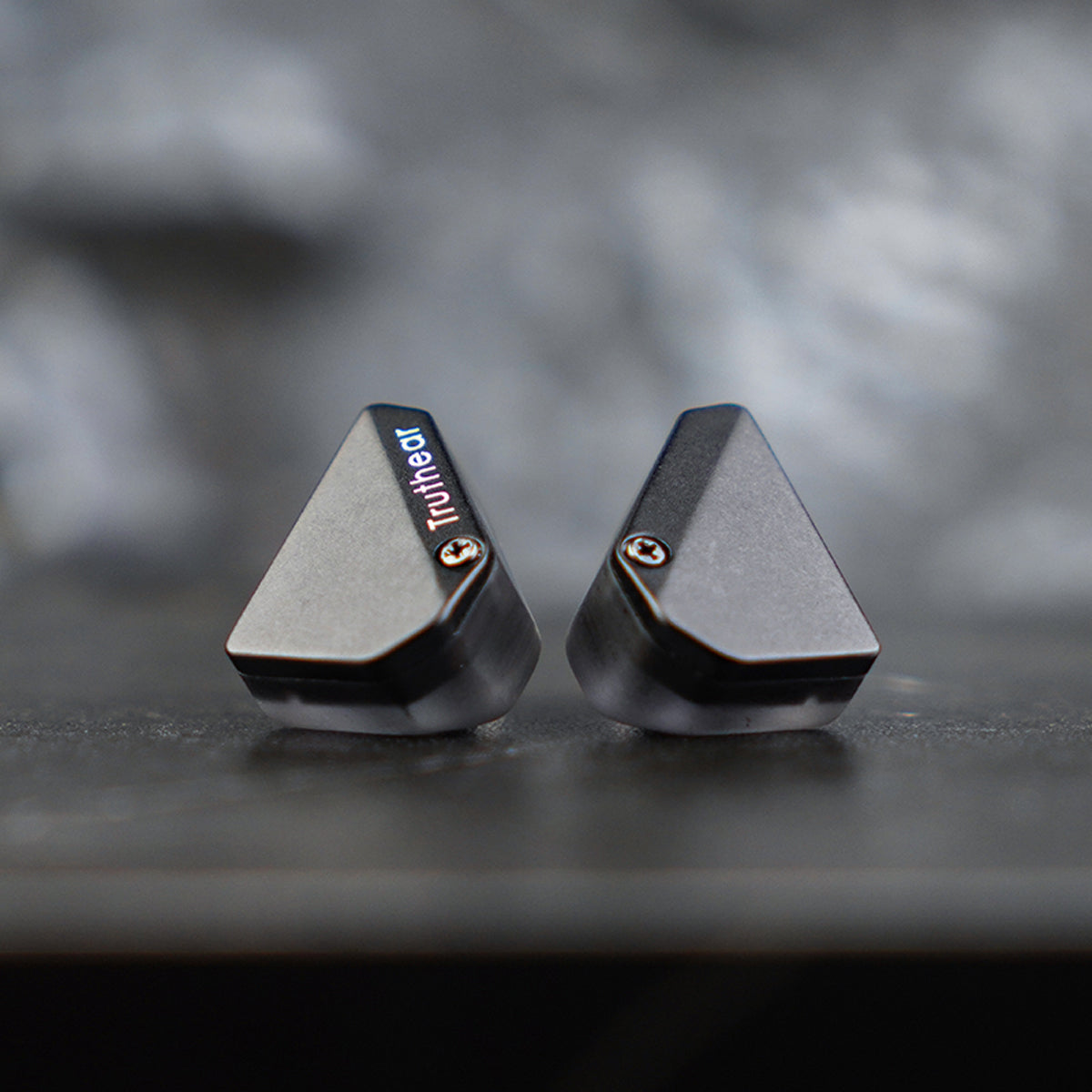 Truthear Hexa 1DD + 3BA Hybrid Drivers In-Ear Monitor with Detachable Cable