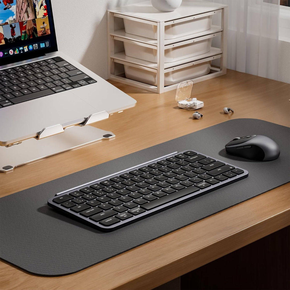 Keychron B1 Pro 75% Keyboard and BM24 Mouse Wireless Combo (KCBD3)