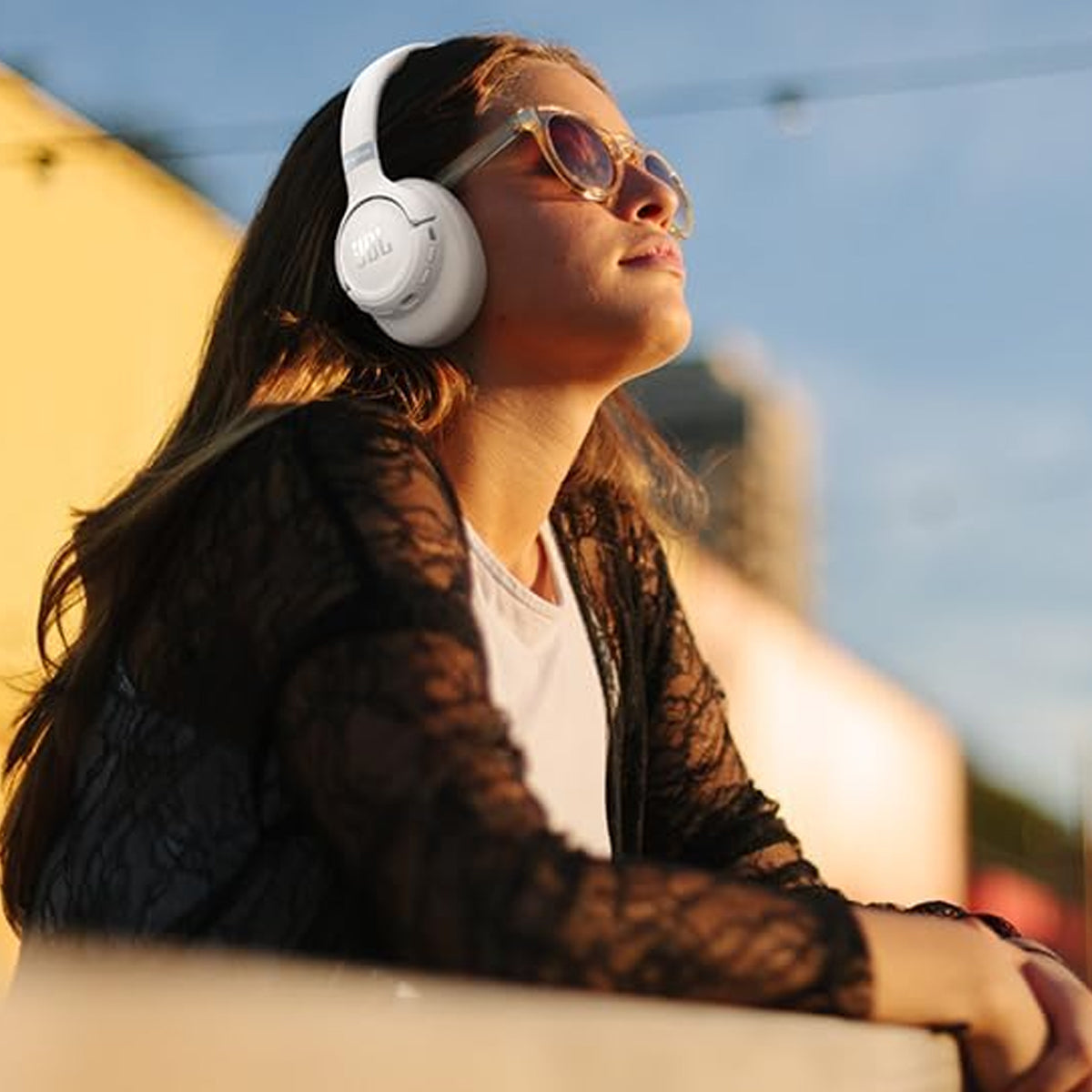 JBL TUNE 780NC Adaptive Noise Cancelling Hi-Res Wireless On-Ear Headphones