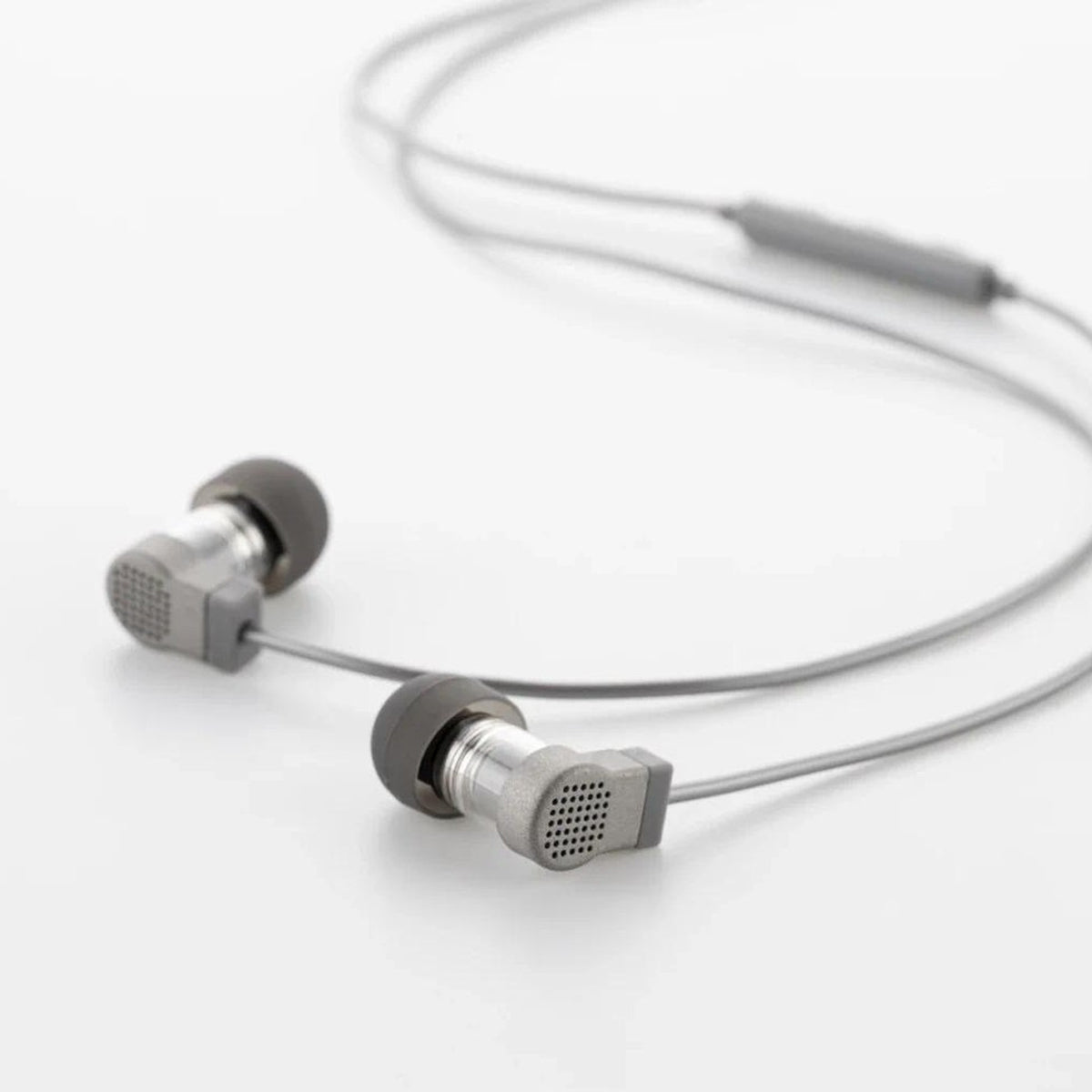 Moondrop Quark 2 USB-C Micro Dynamic Driver In-Ear Headphones