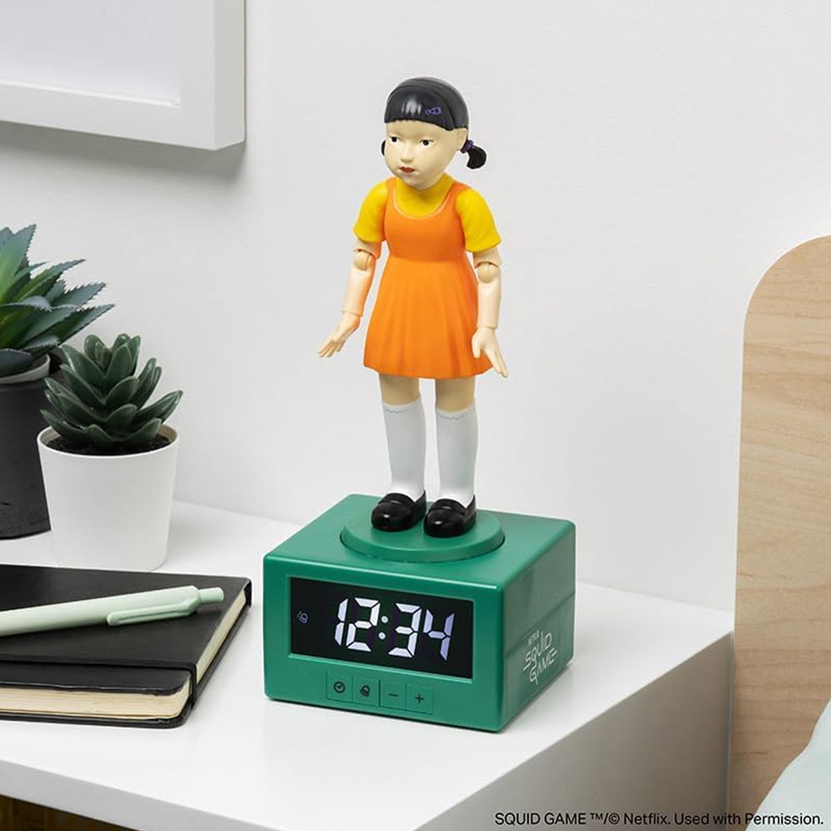 Paladone Squid Game Spirits Young Hee Alarm Clock (PP13305SG)